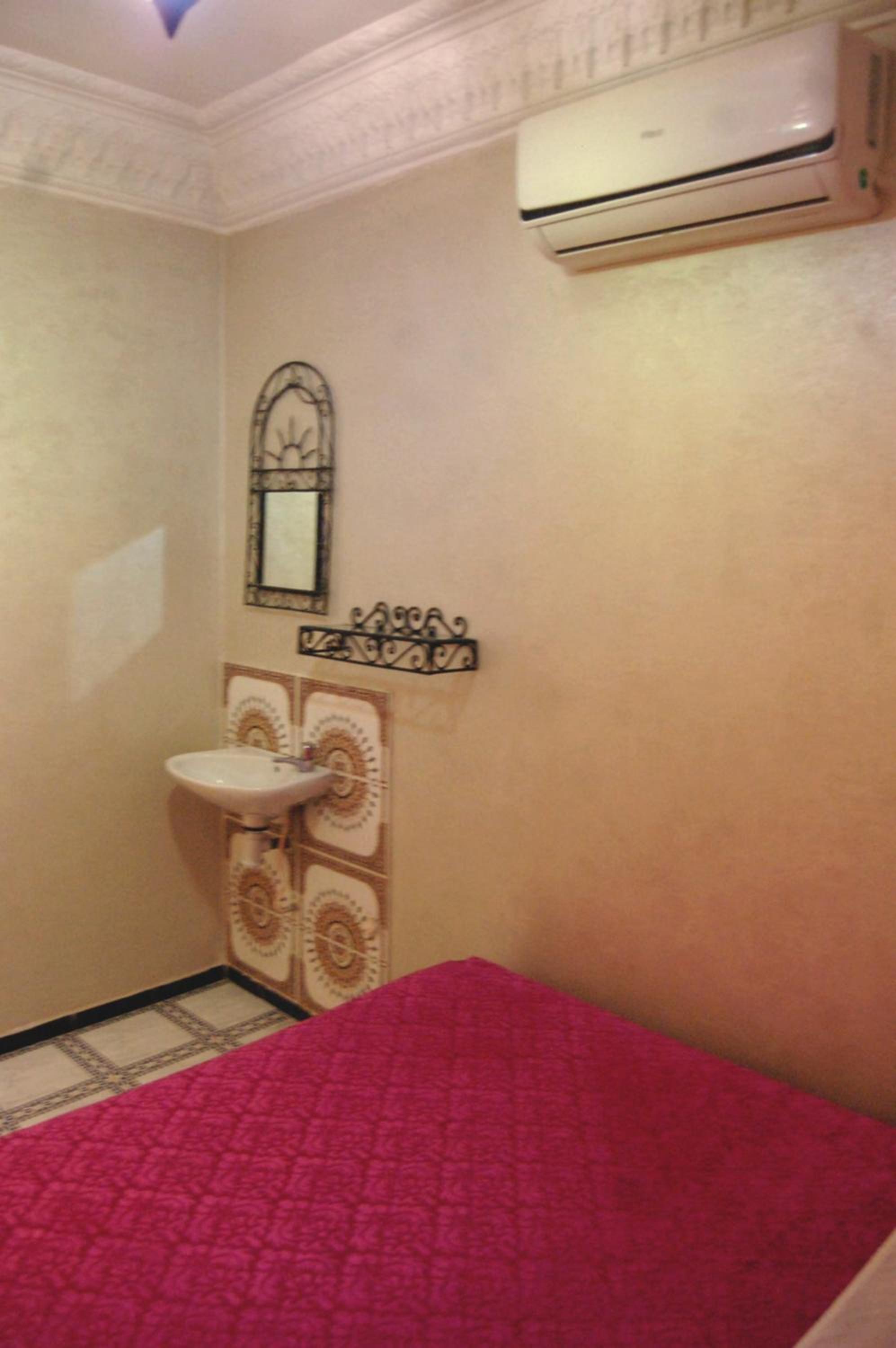 Double Room - Photo 4