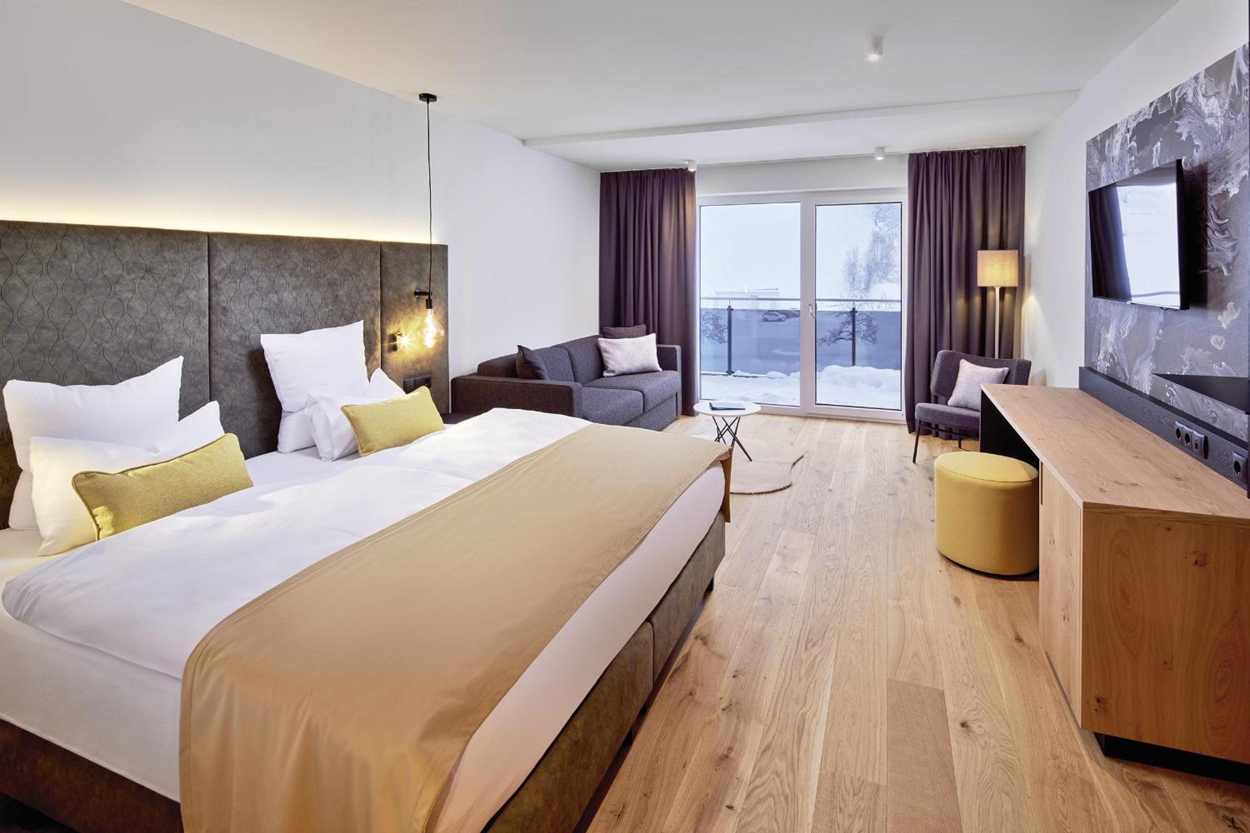 Premium Double Room with Mountain View