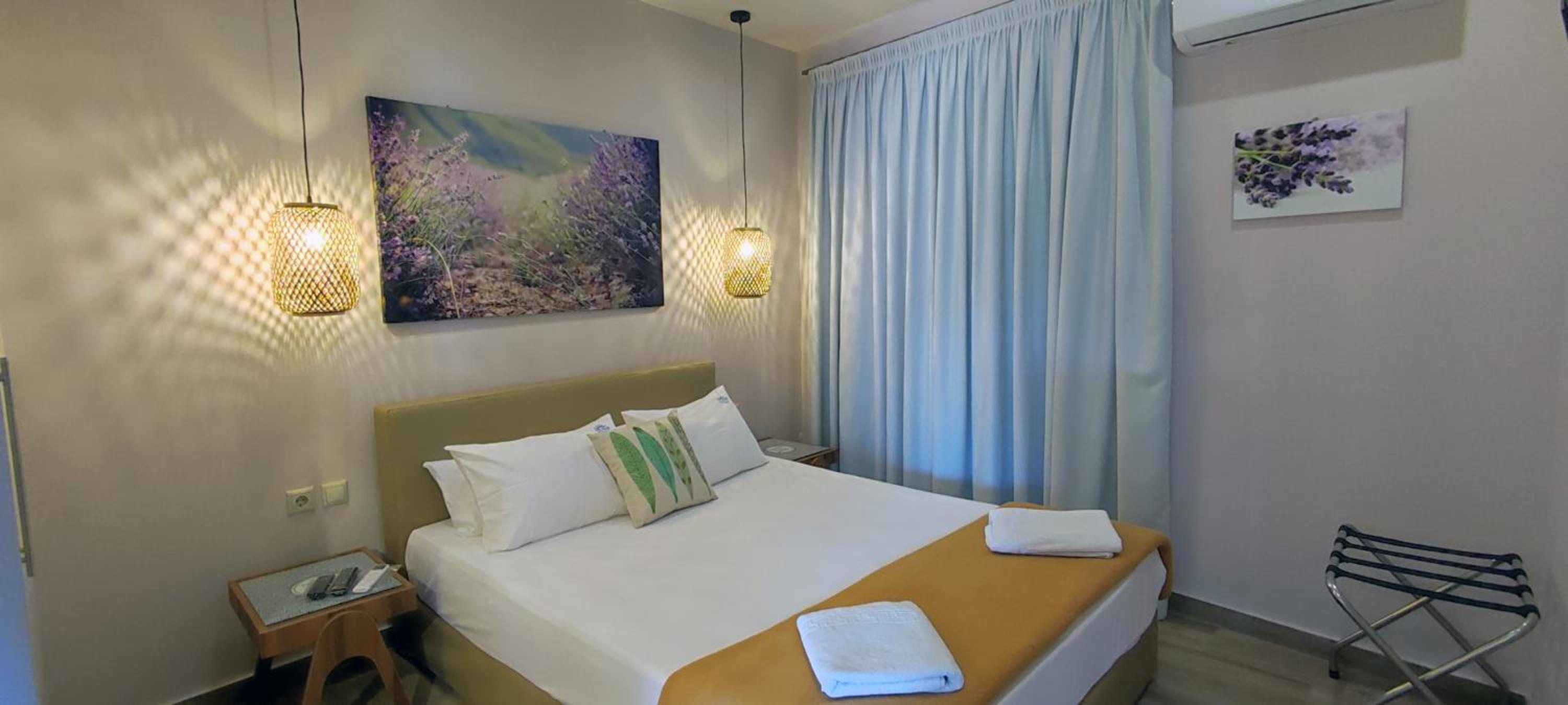 Studio Apartment with Sea View