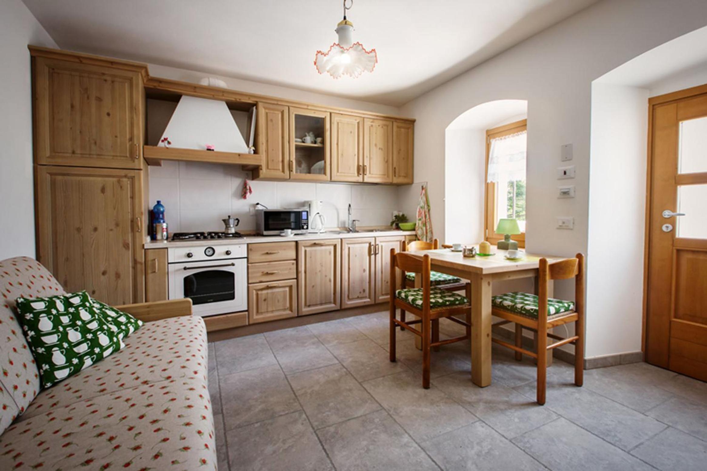 One-Bedroom Apartment with Terrace photo 2