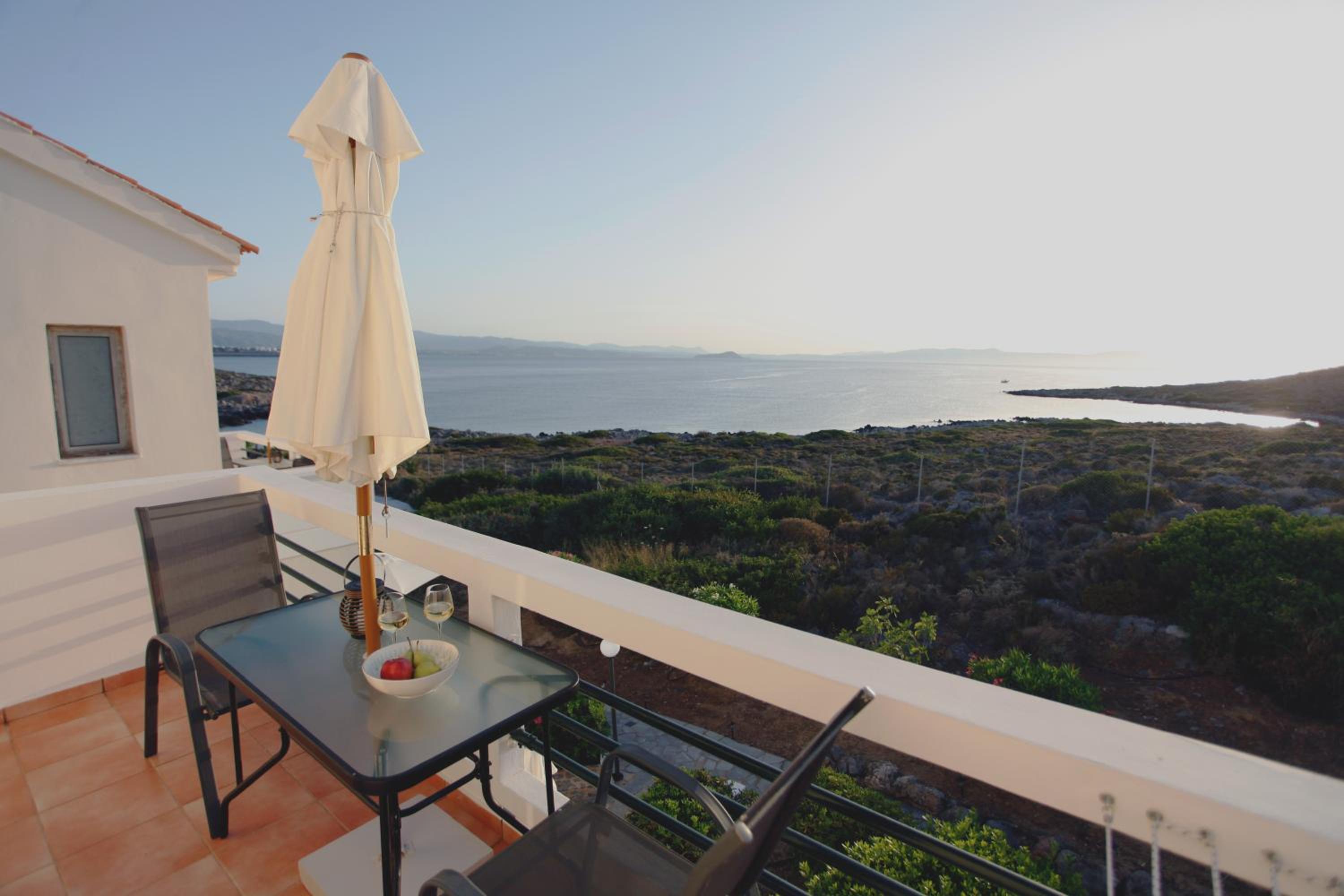 Studio With Balcony And Sea View (2nd Floor) photo 2