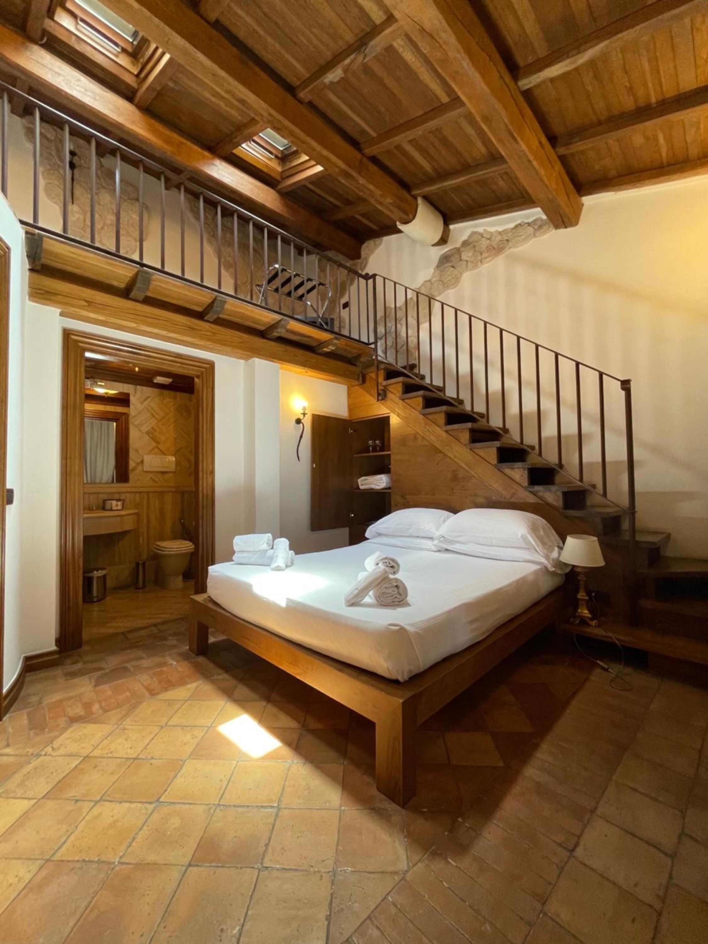 Superior Double Room - Photo 3