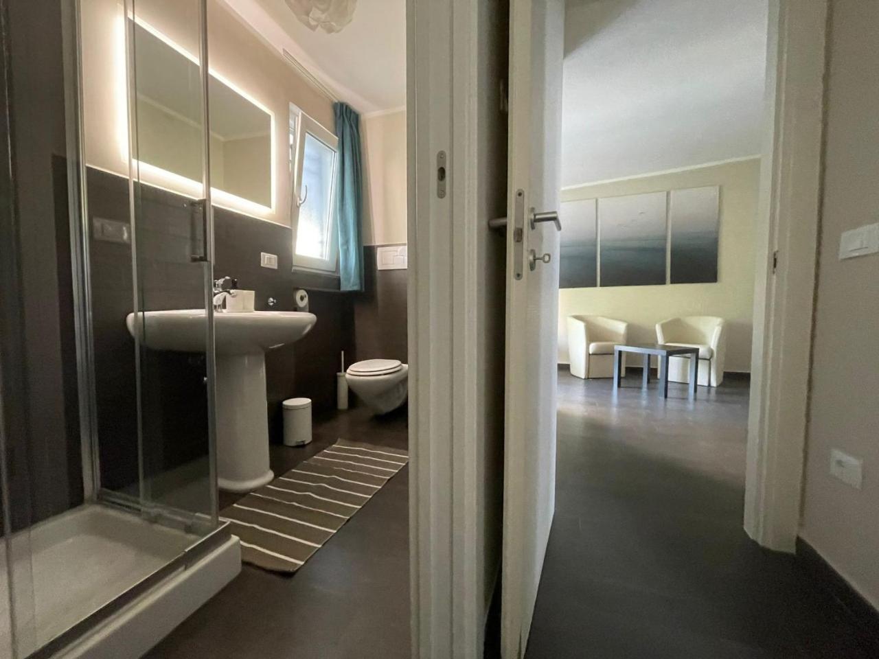 Two-Bedroom House photo 2