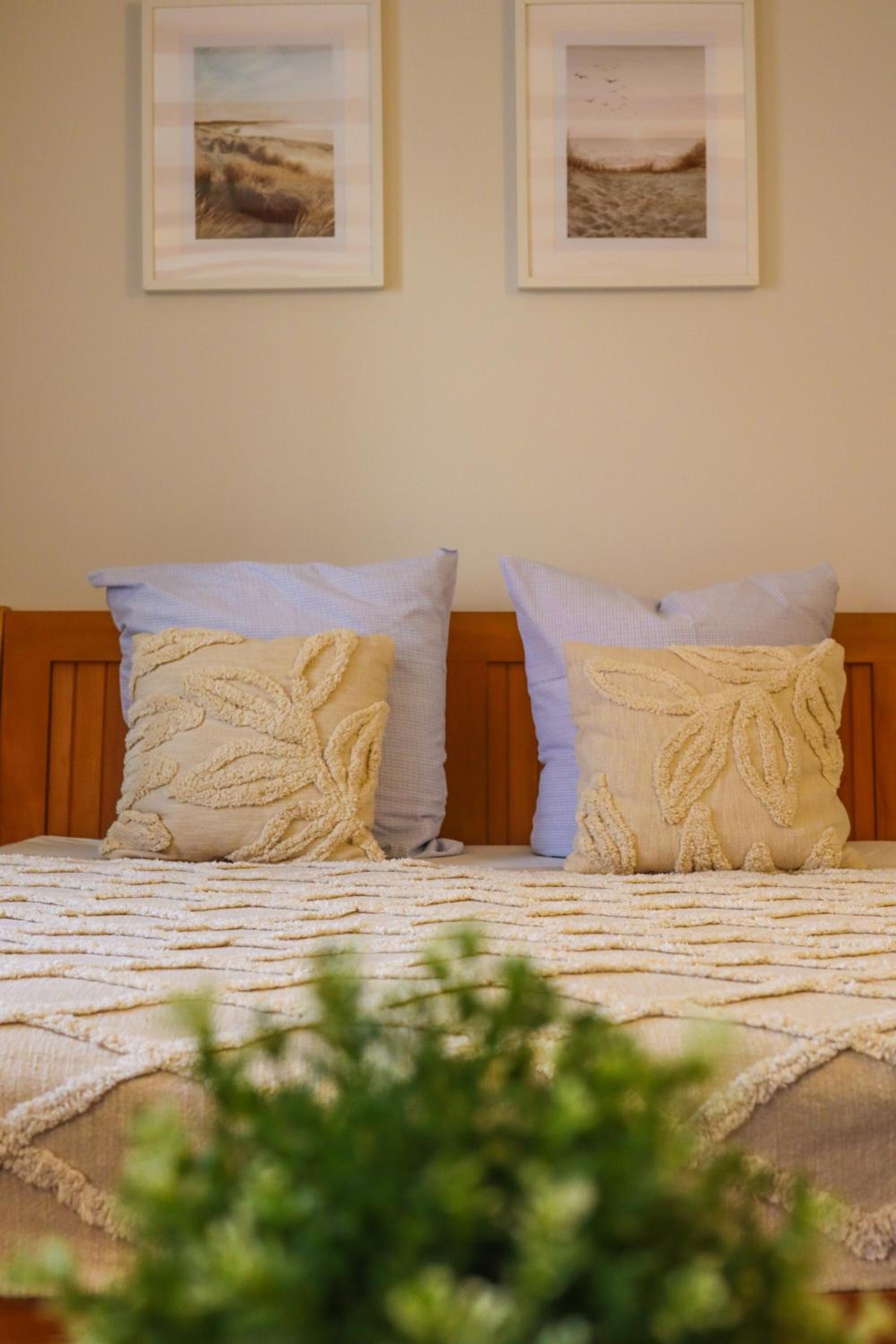 Standard Double Room - Photo 5