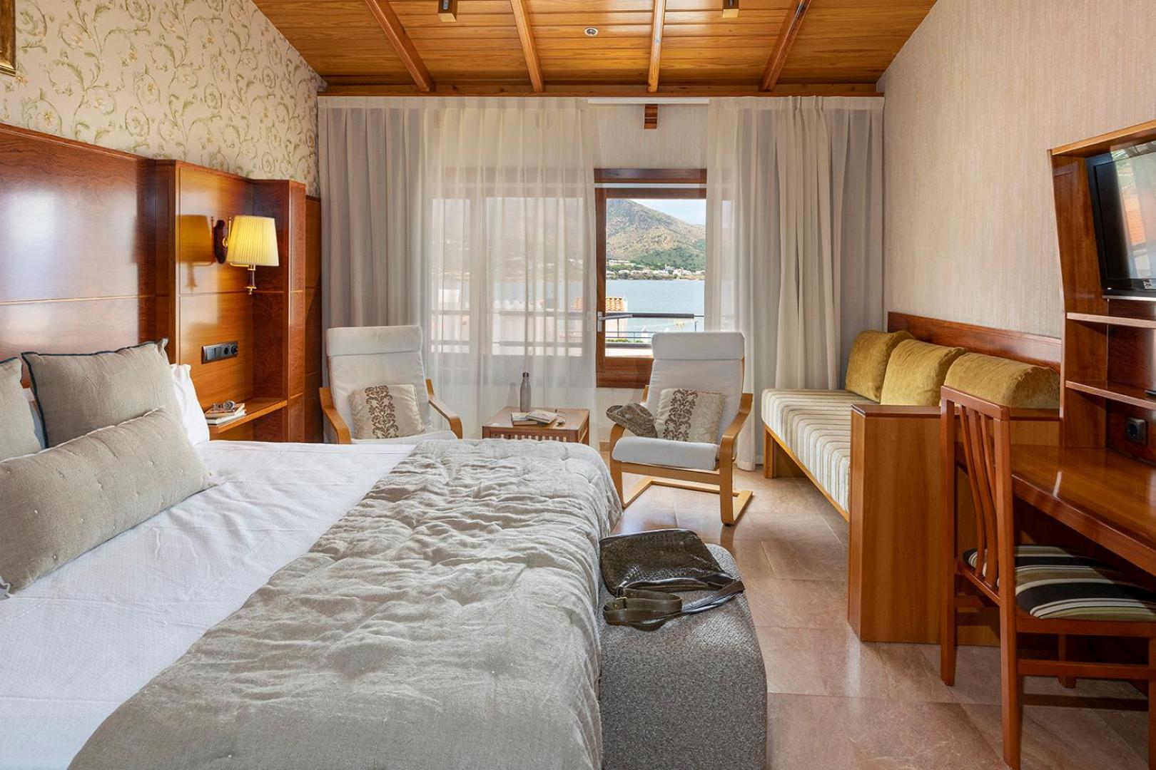 Habitación Doble Royal con Vista al Mar