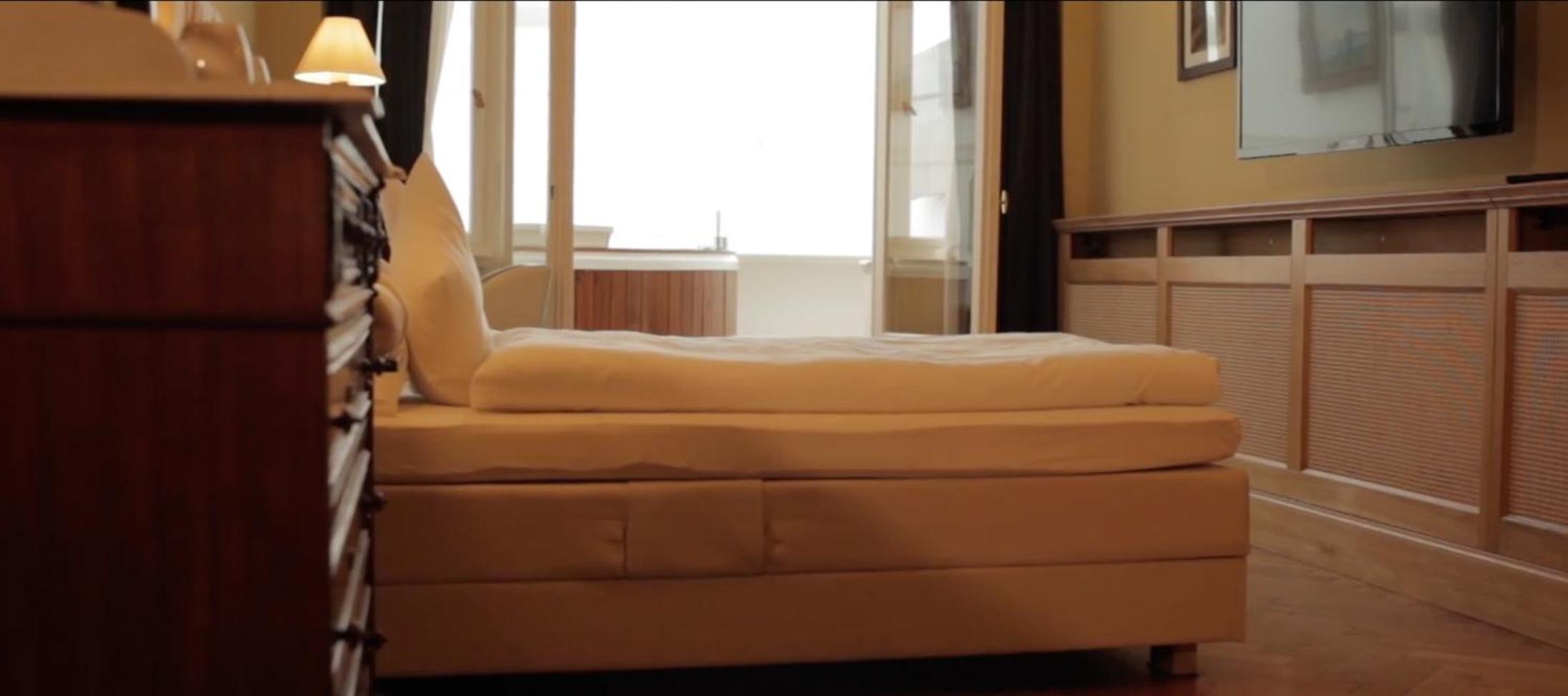 Deluxe Junior Suite With Spa Bath photo 2