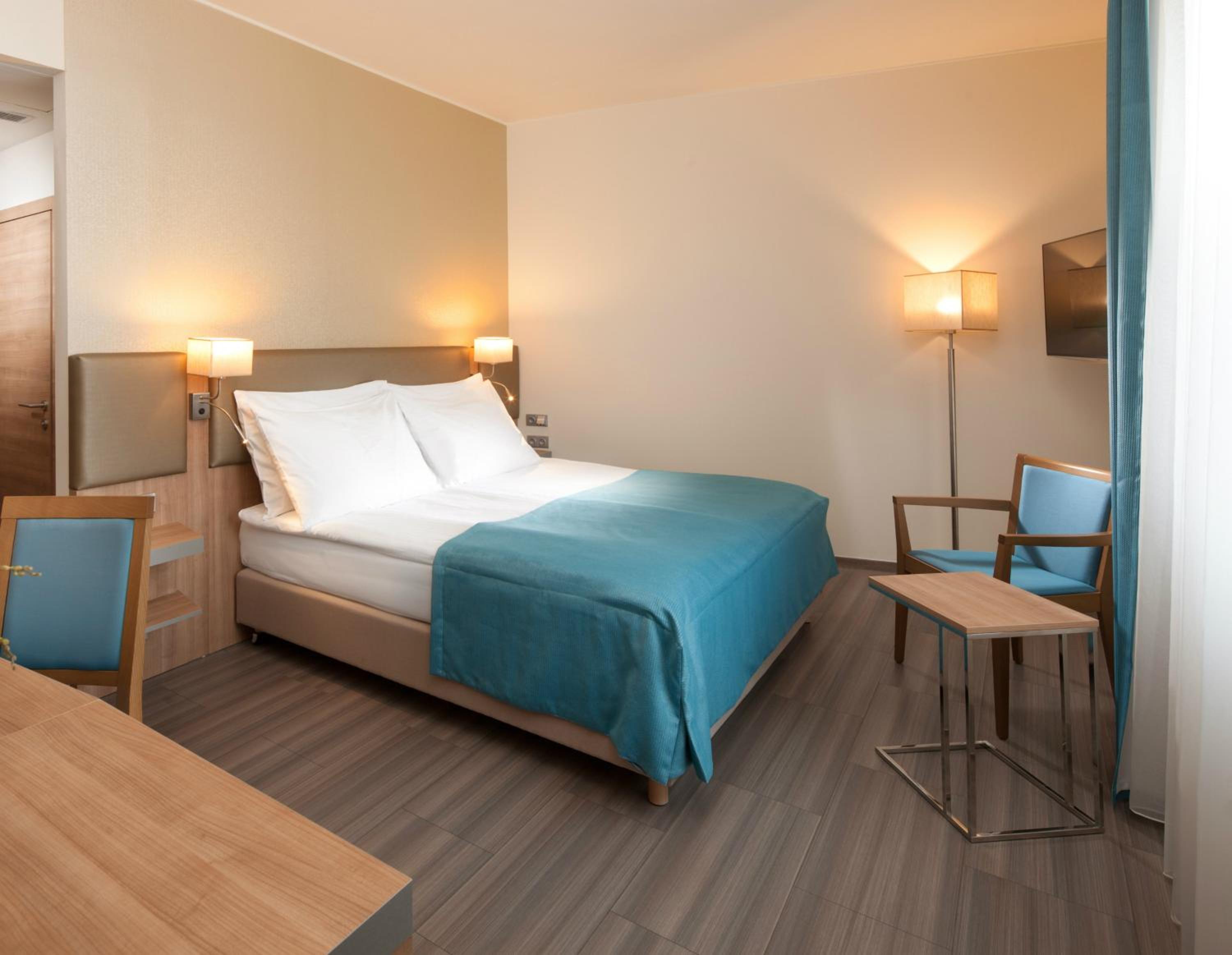 King Suite with Sofa Bed