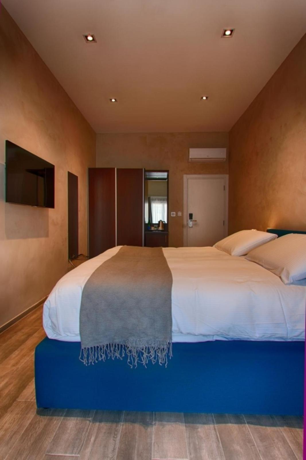 Comfort Room - Photo 2