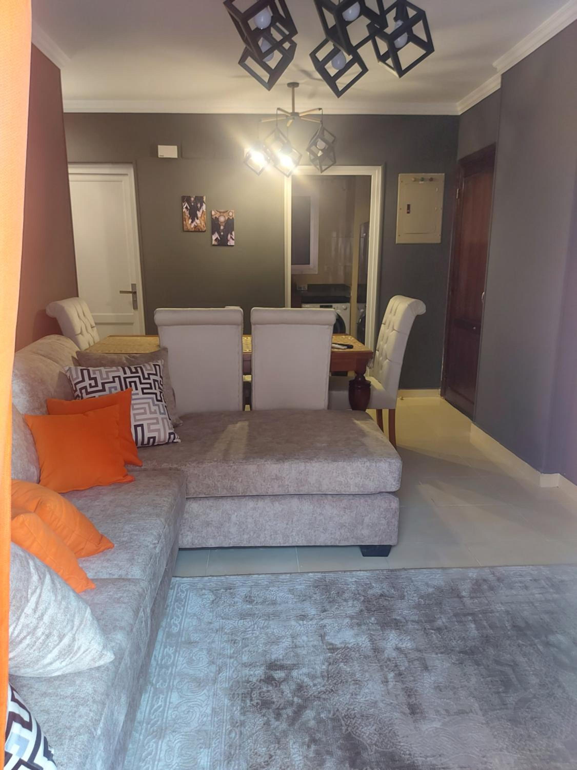 Two-Bedroom Apartment - Photo 5