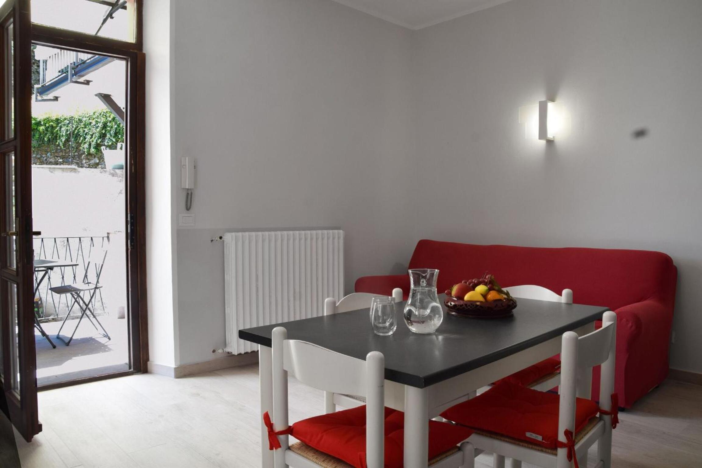 Apartment photo 3