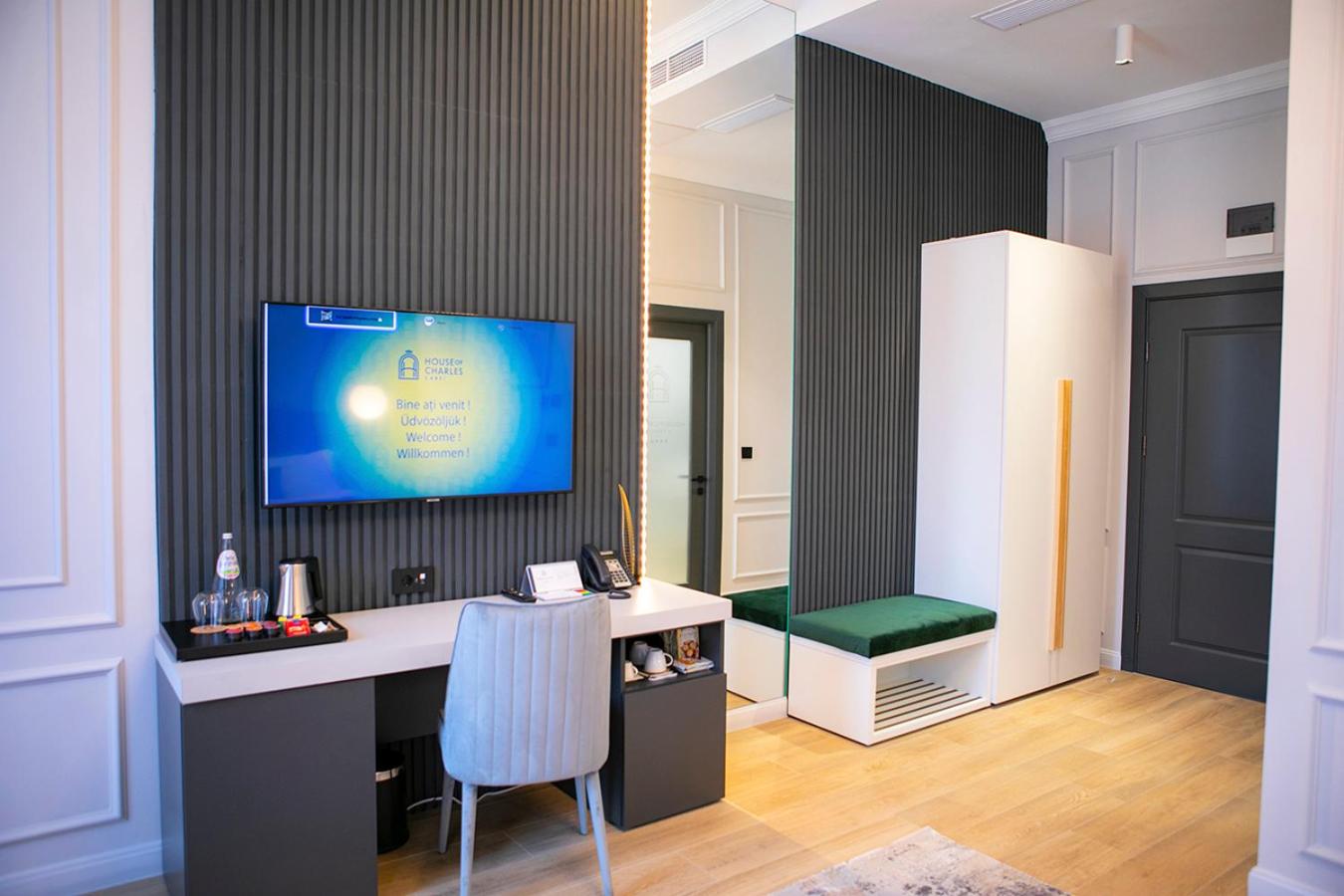 Deluxe Double Room - Photo 2