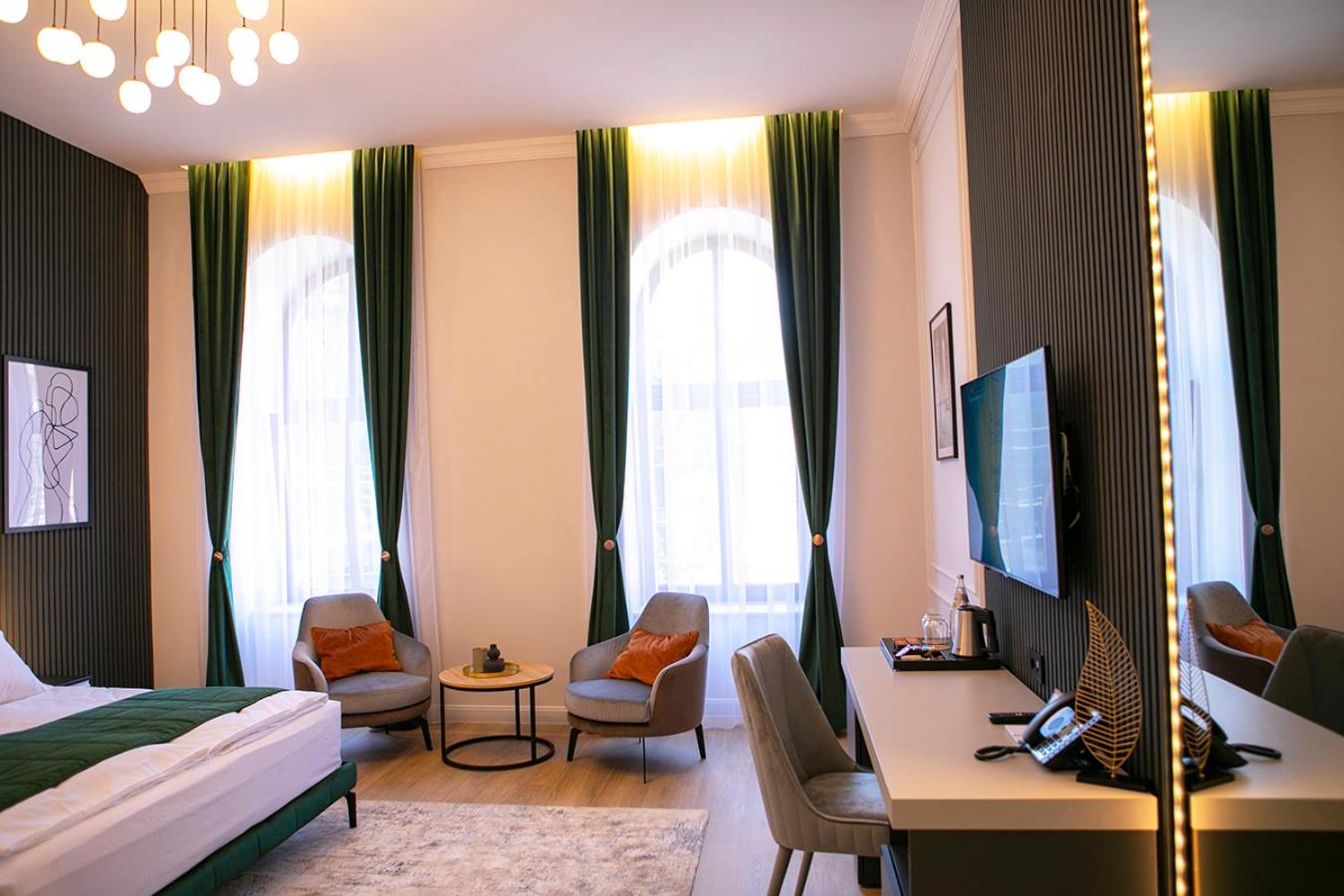 Deluxe Double Room - Photo 4
