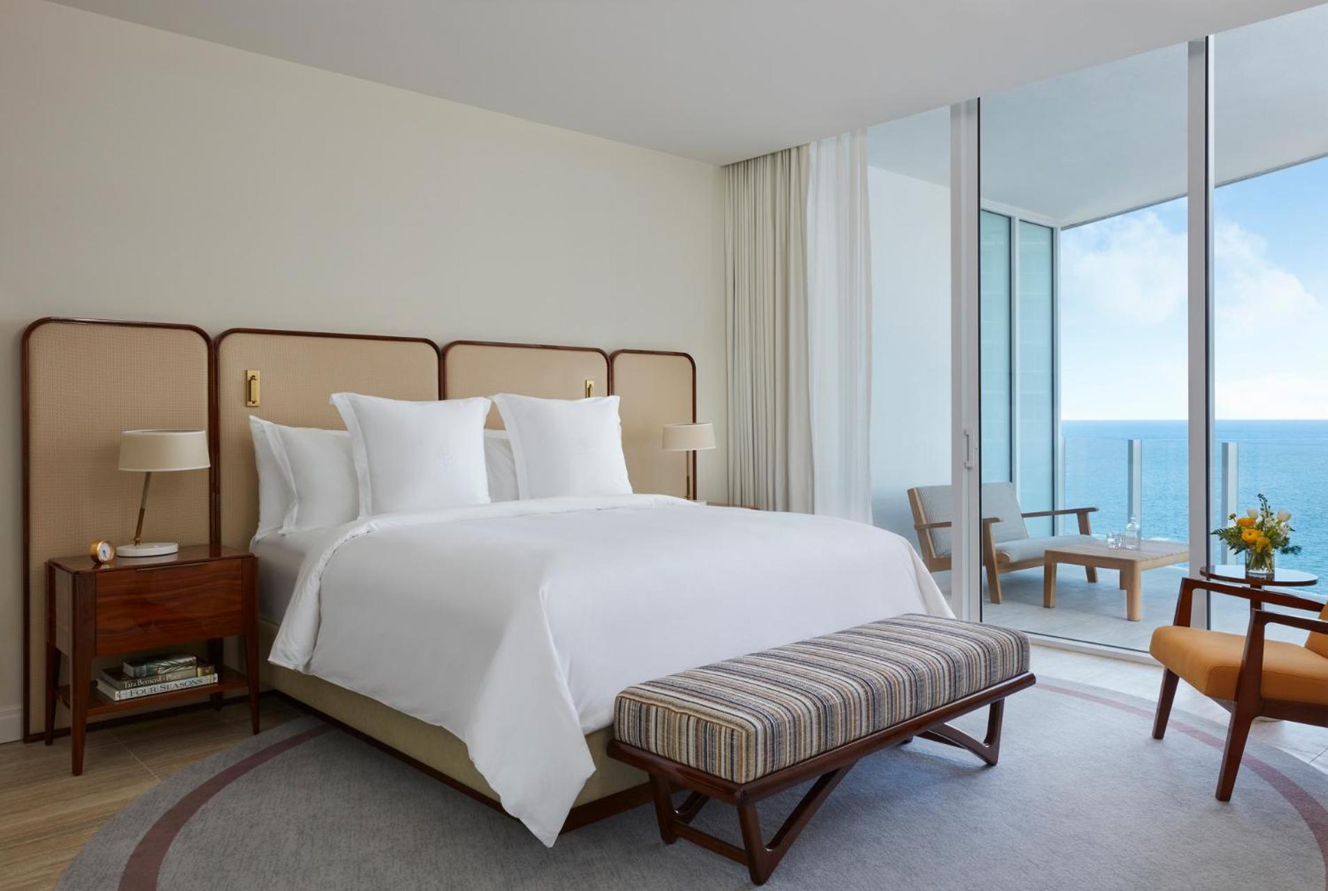 Ocean-View Two Bedroom Residential Suite Two Kings