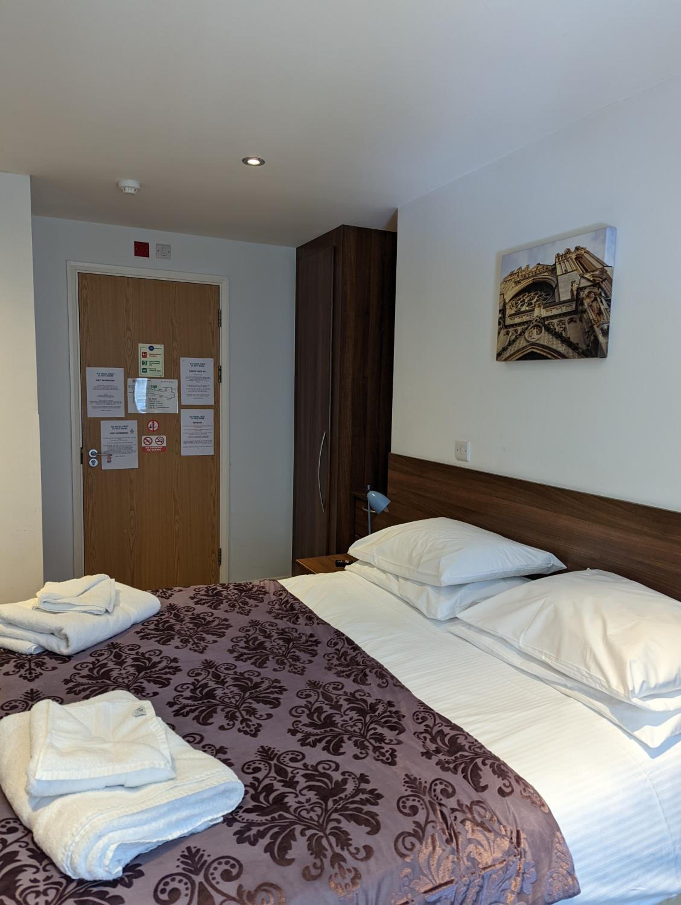 Economy Double Room - Photo 2