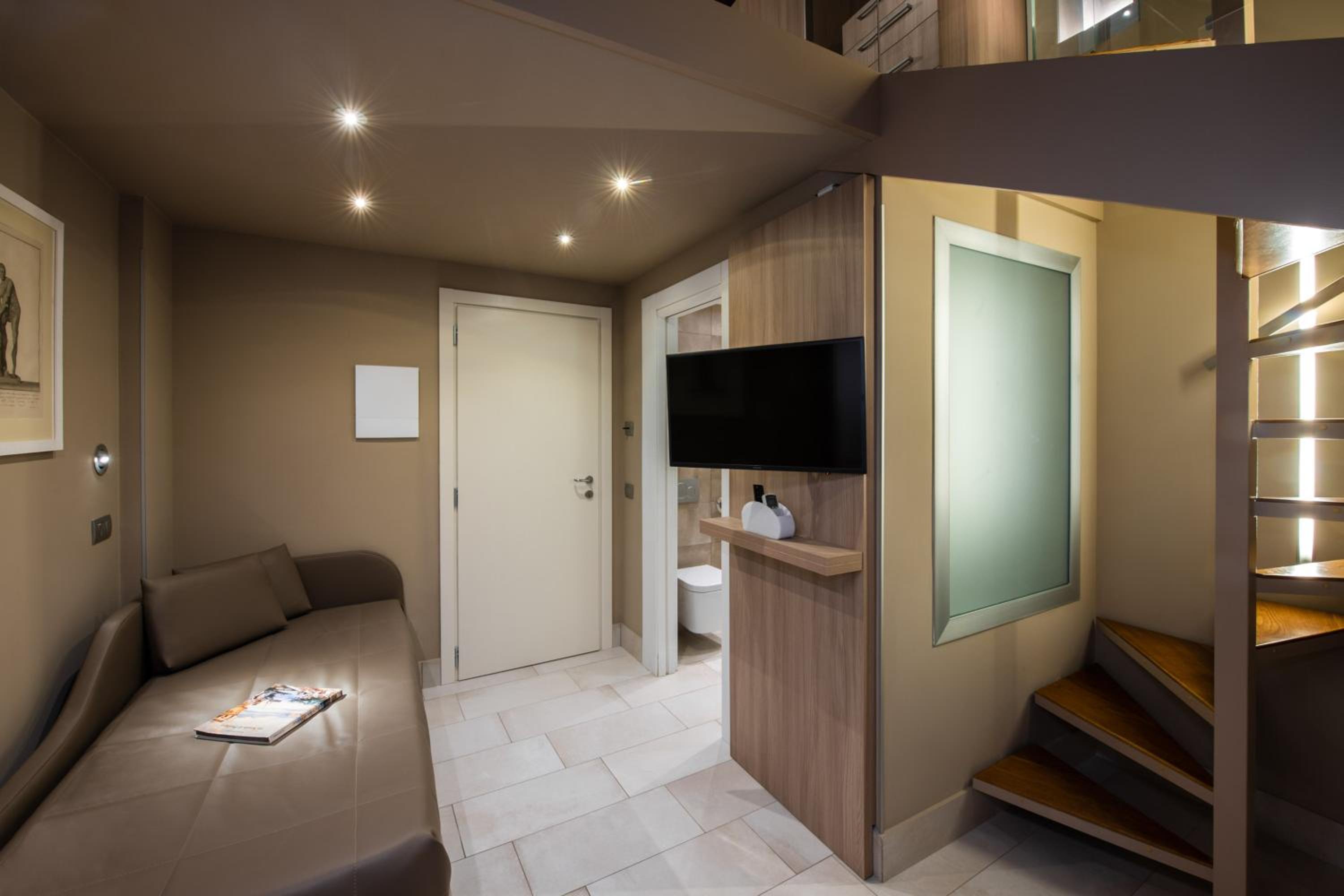 Superior Double Room - Split Level photo 3