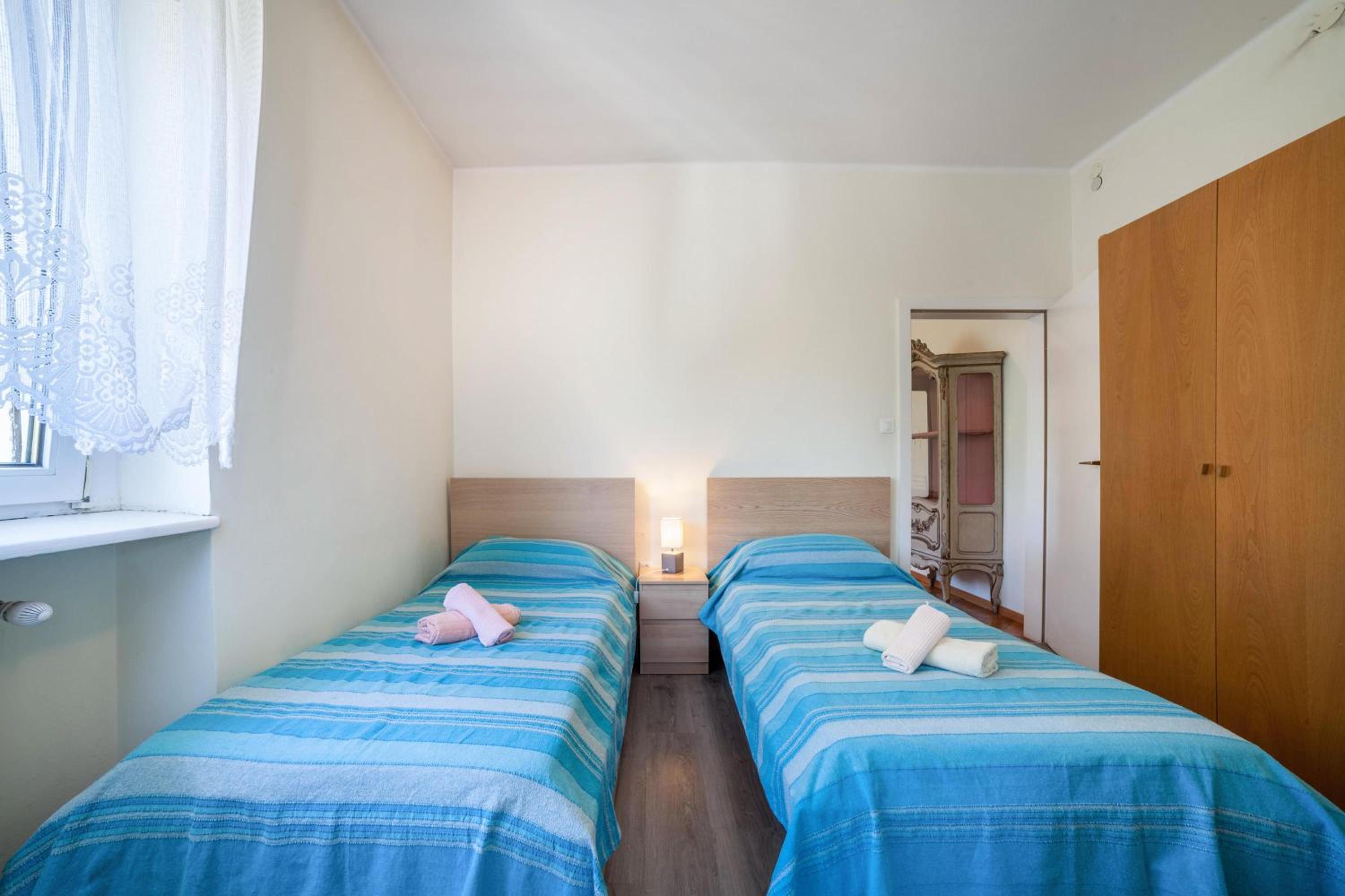 Superior One-Bedroom Apartment with Balcony