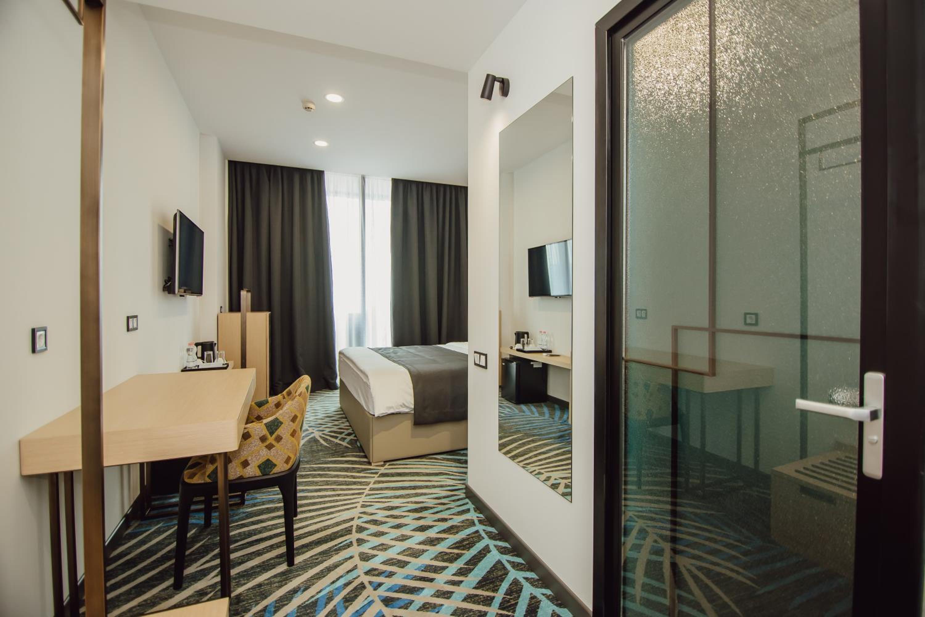 Double Room with Balcony photo 2