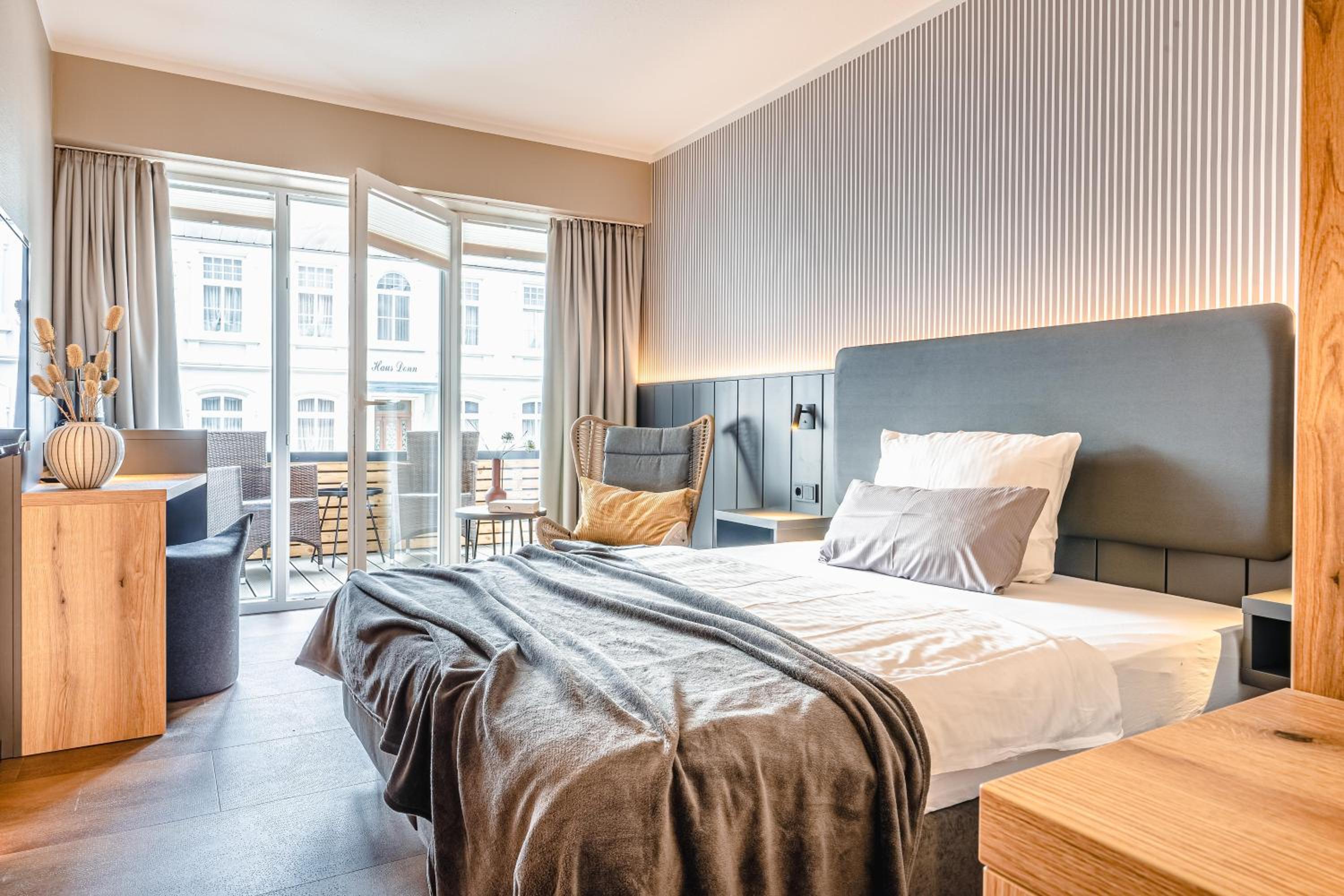 Single Room with Balcony