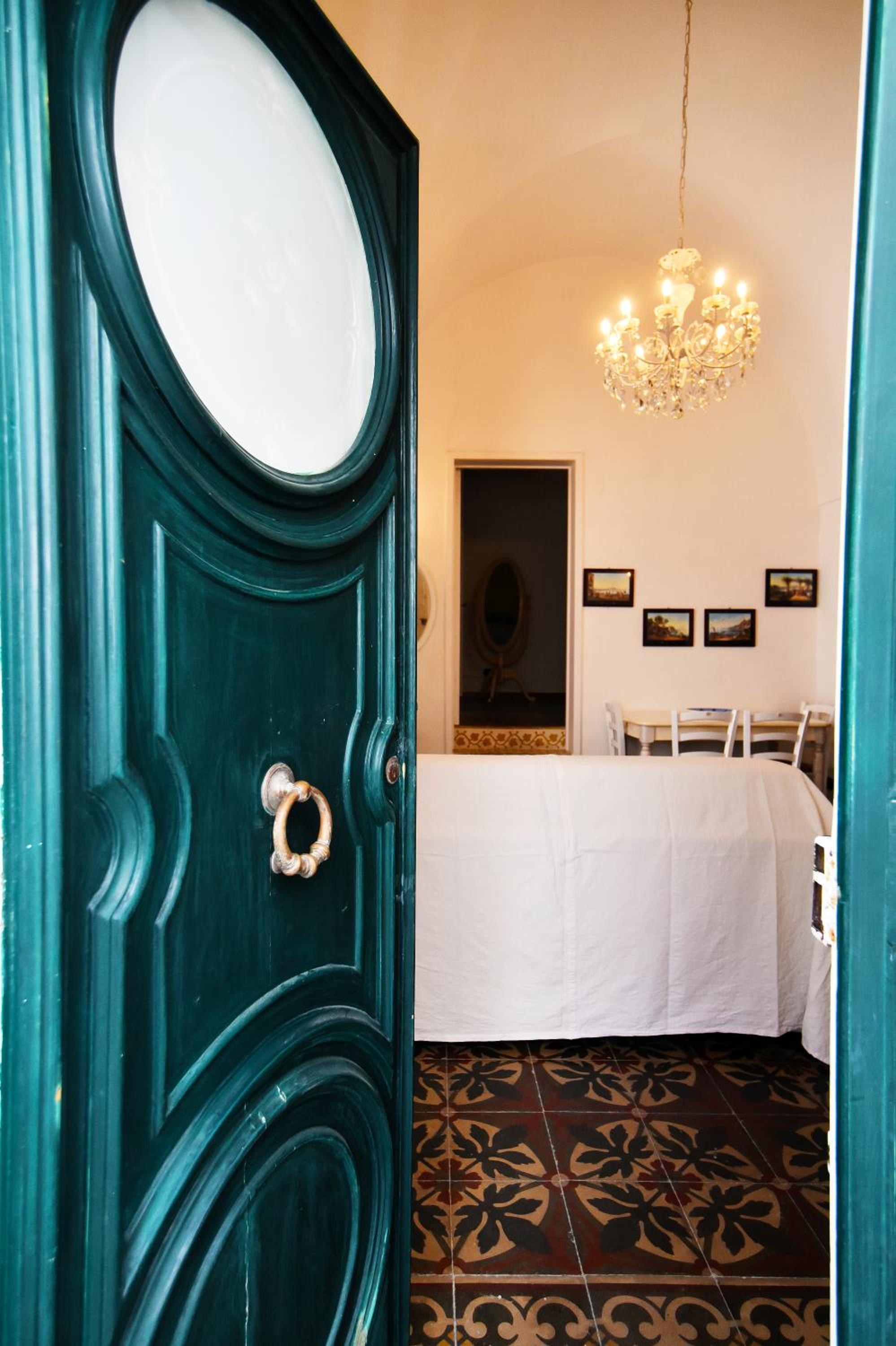 One-Bedroom House