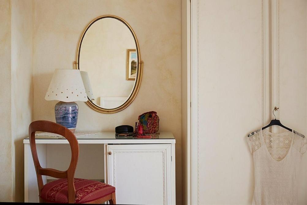 Double or Twin Room - Photo 7