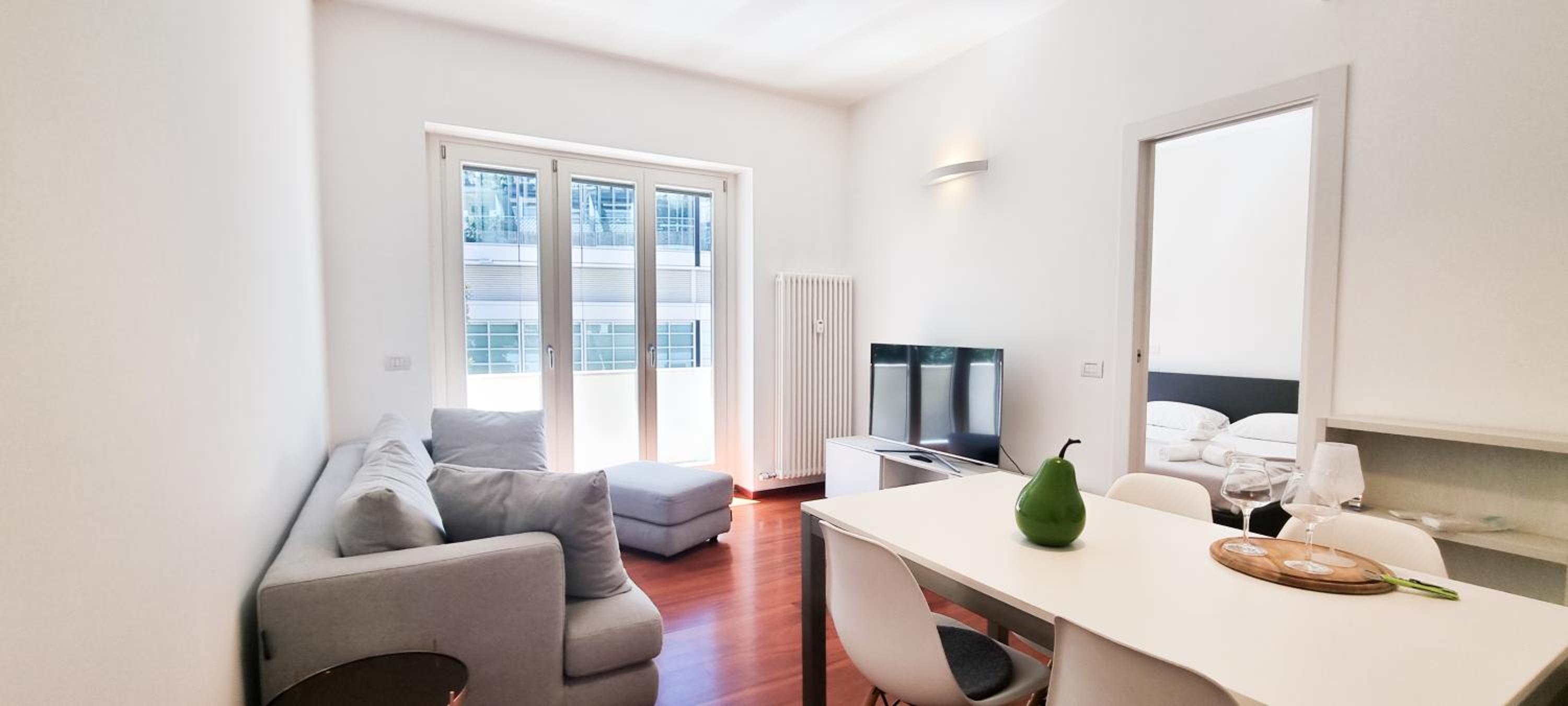 One-Bedroom Apartment