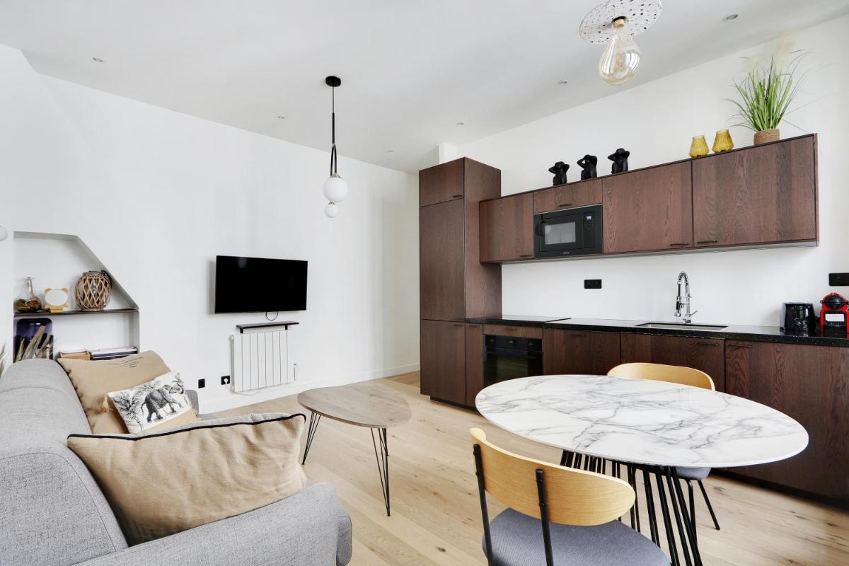 Two-Bedroom Apartment photo 2
