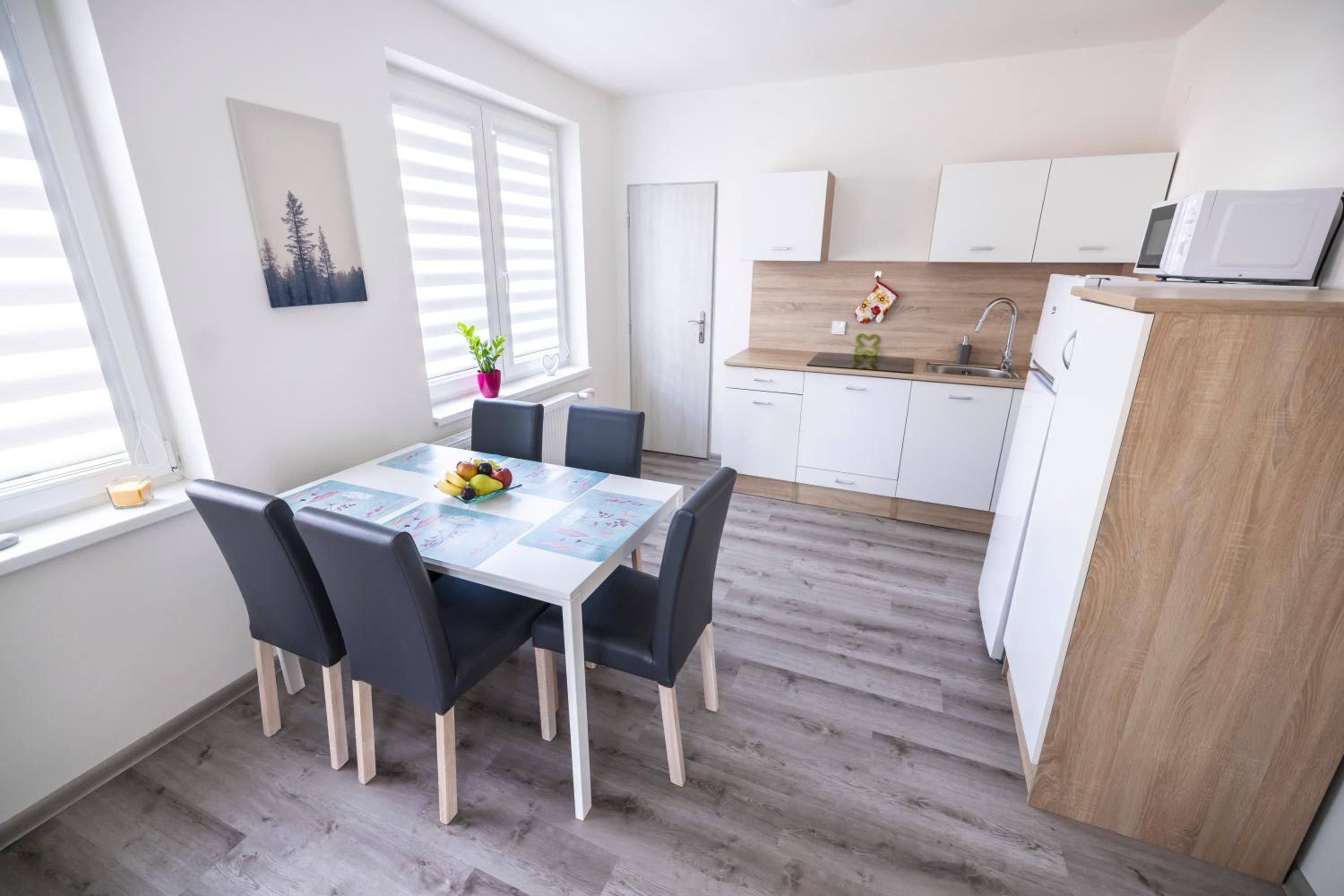Apartment with Terrace photo 1
