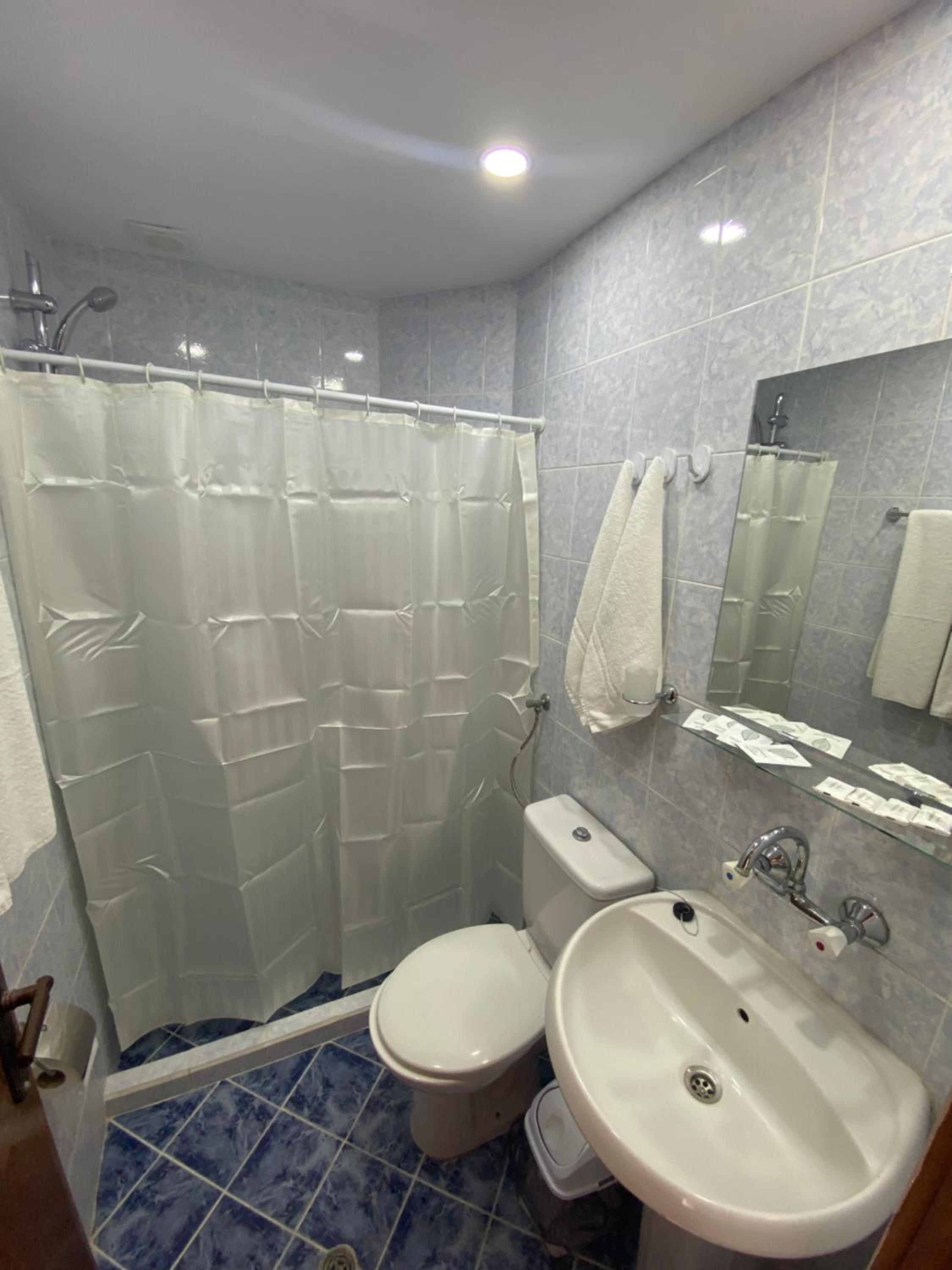 Double or Twin Room with Garden View photo 3