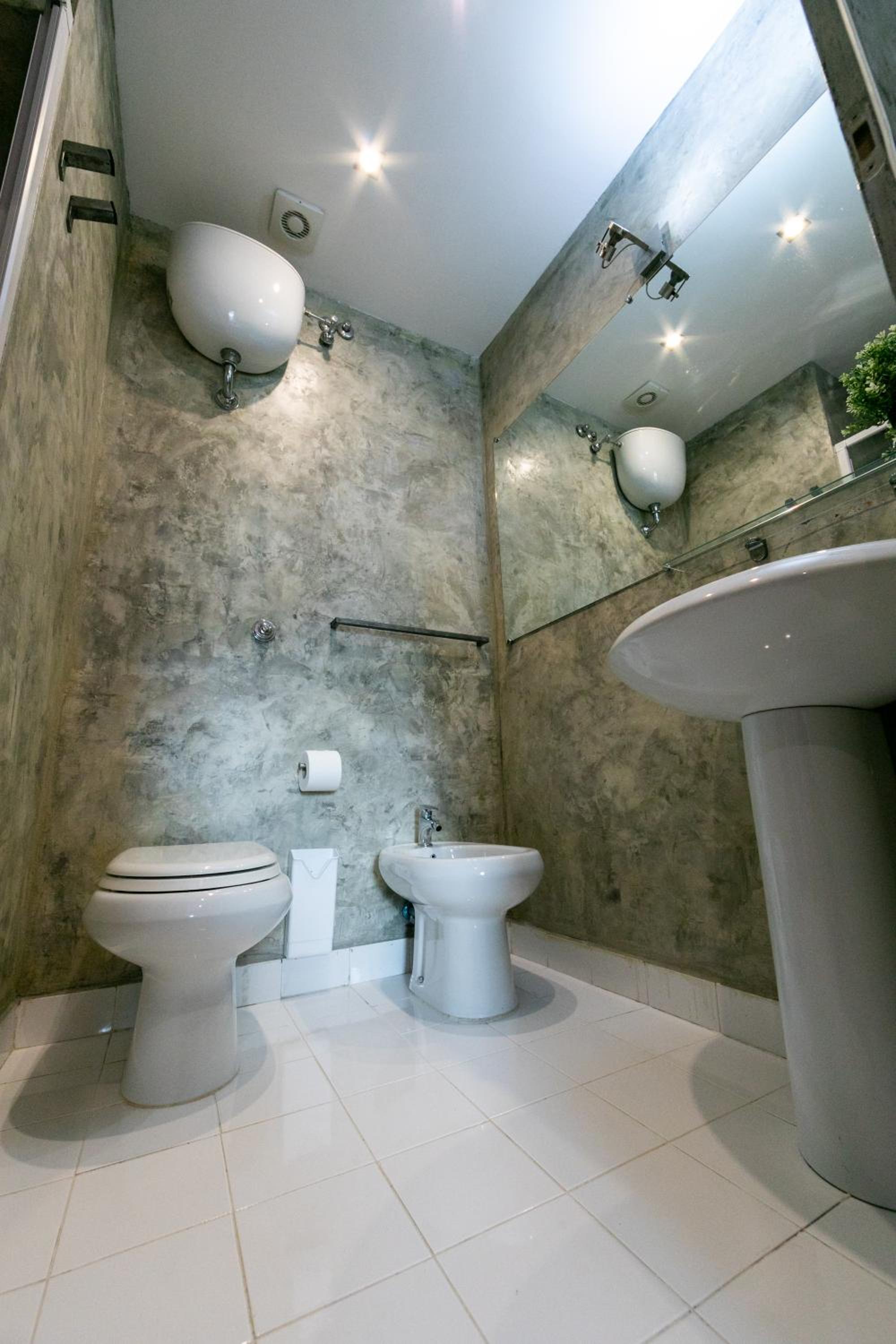 Deluxe Double Room with City View photo 3