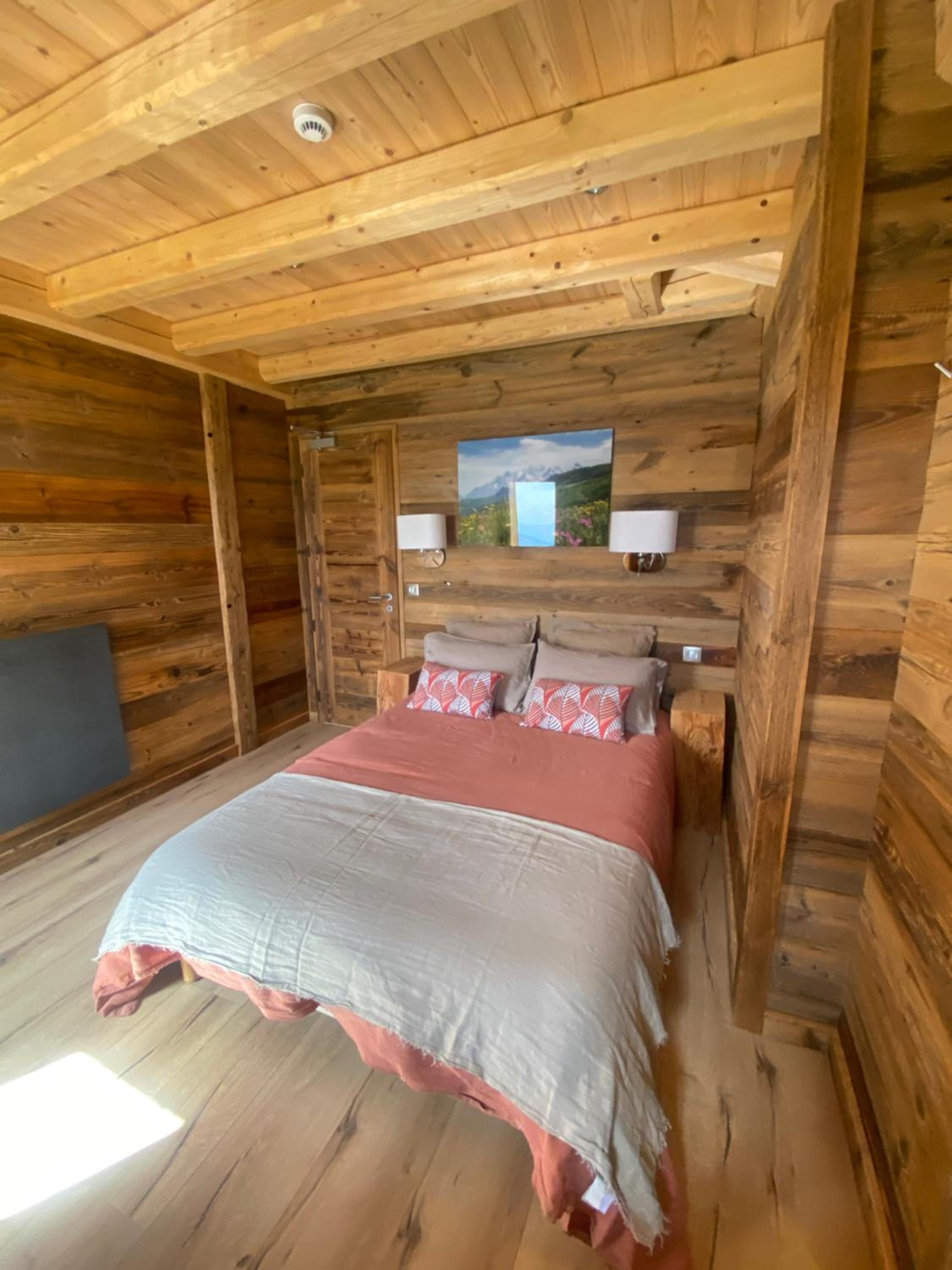 Double Room with Mountain View photo 2