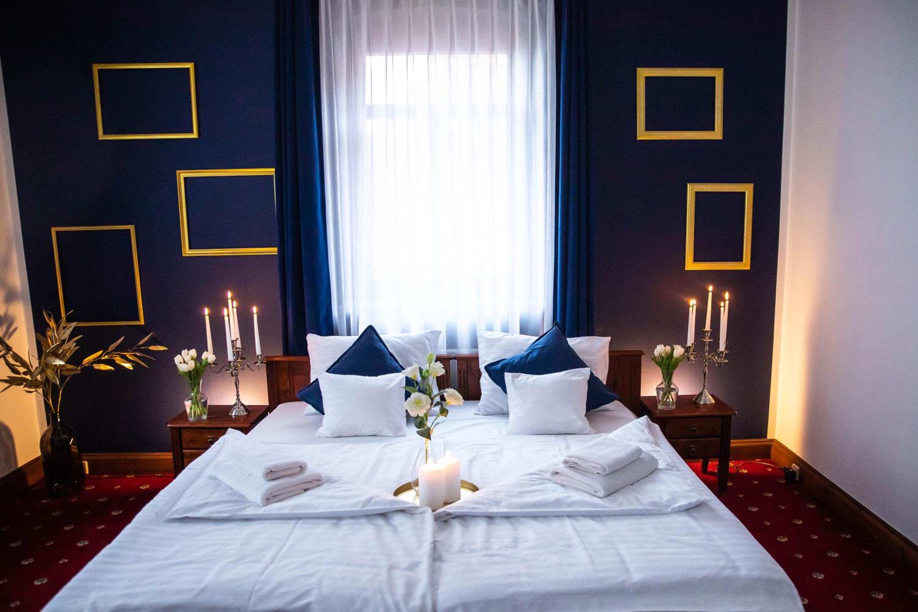 Twin Room - Photo 7