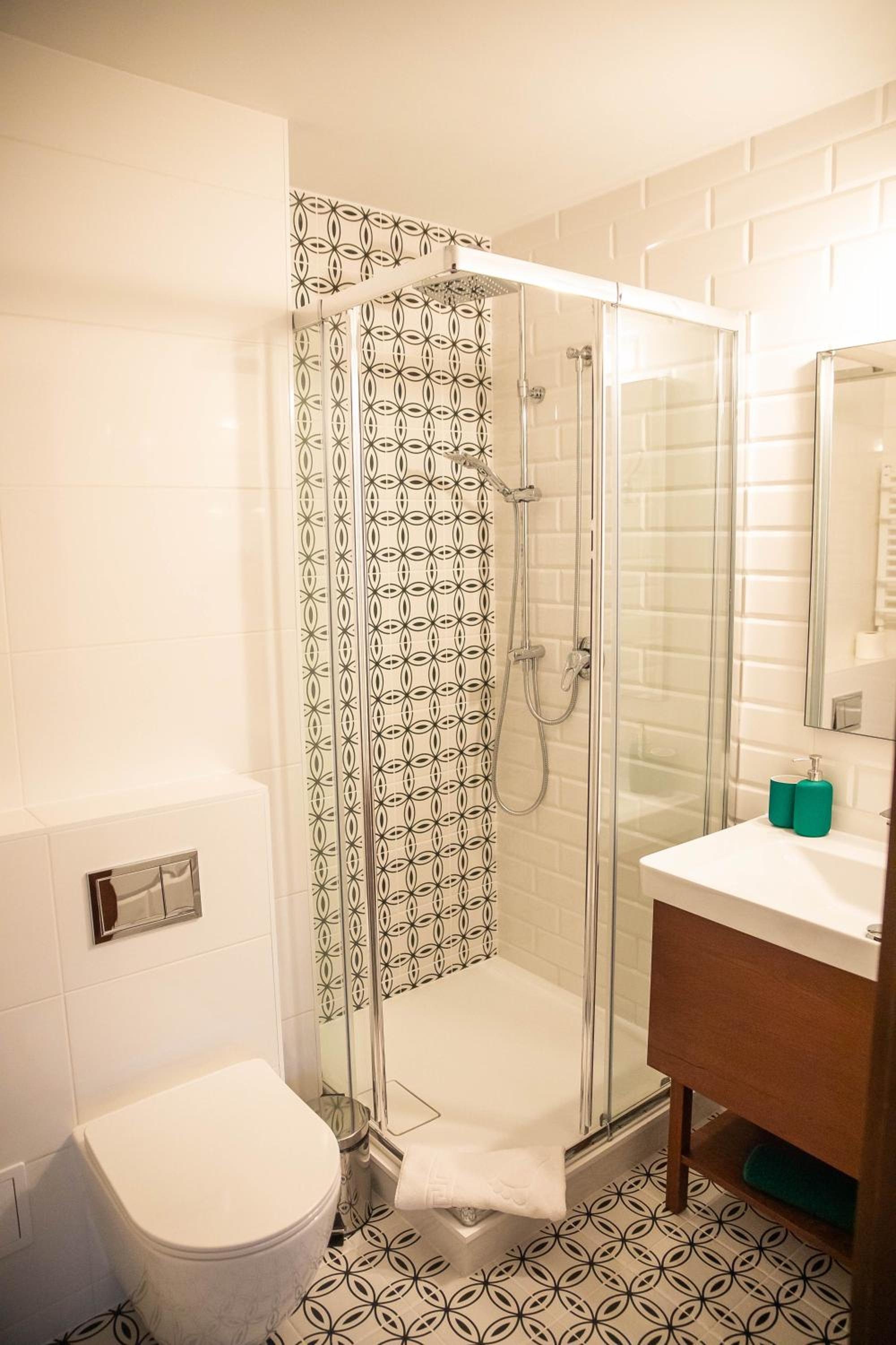 Double Room - Photo 17