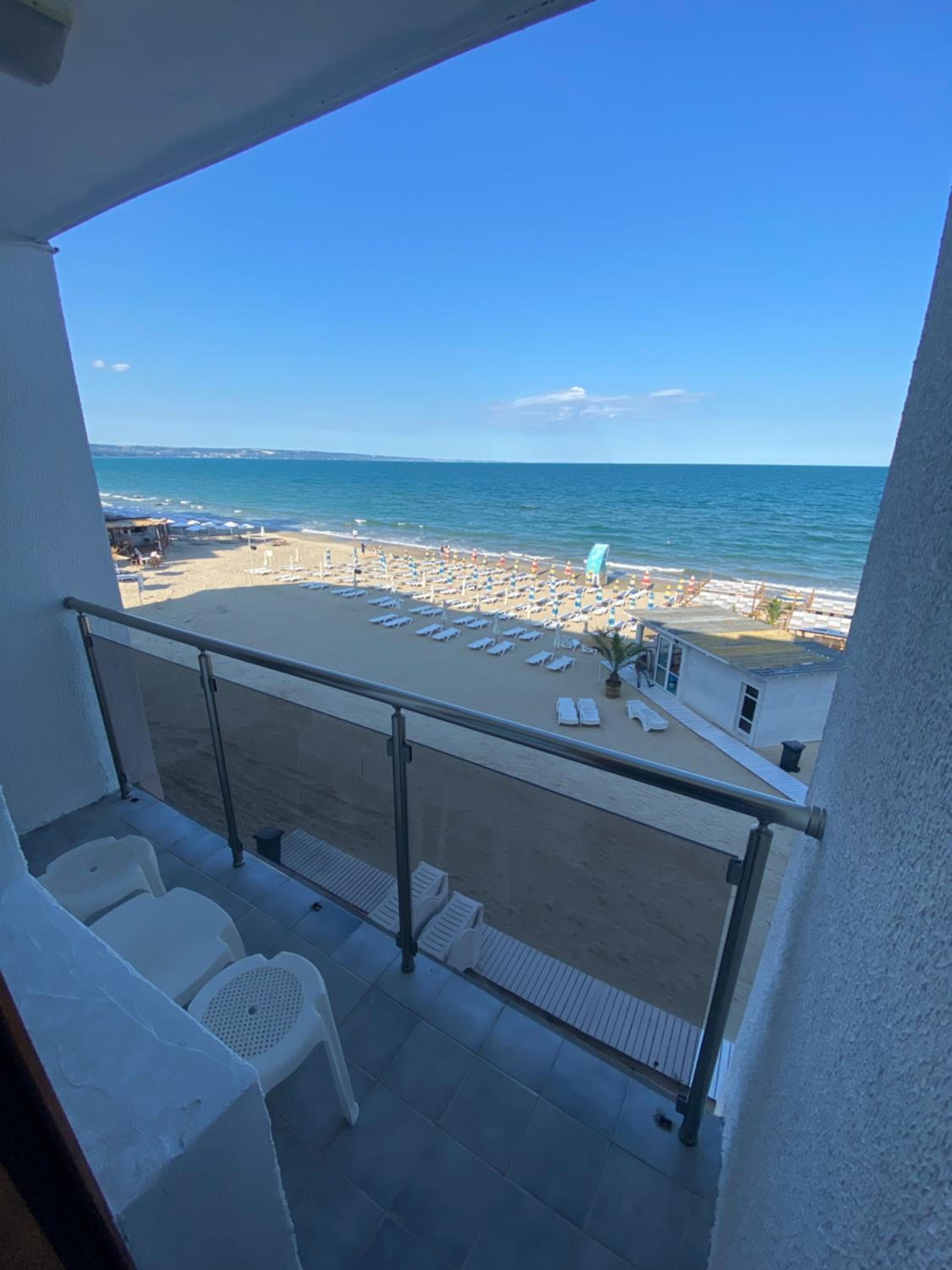 Apartment with Sea View photo 2