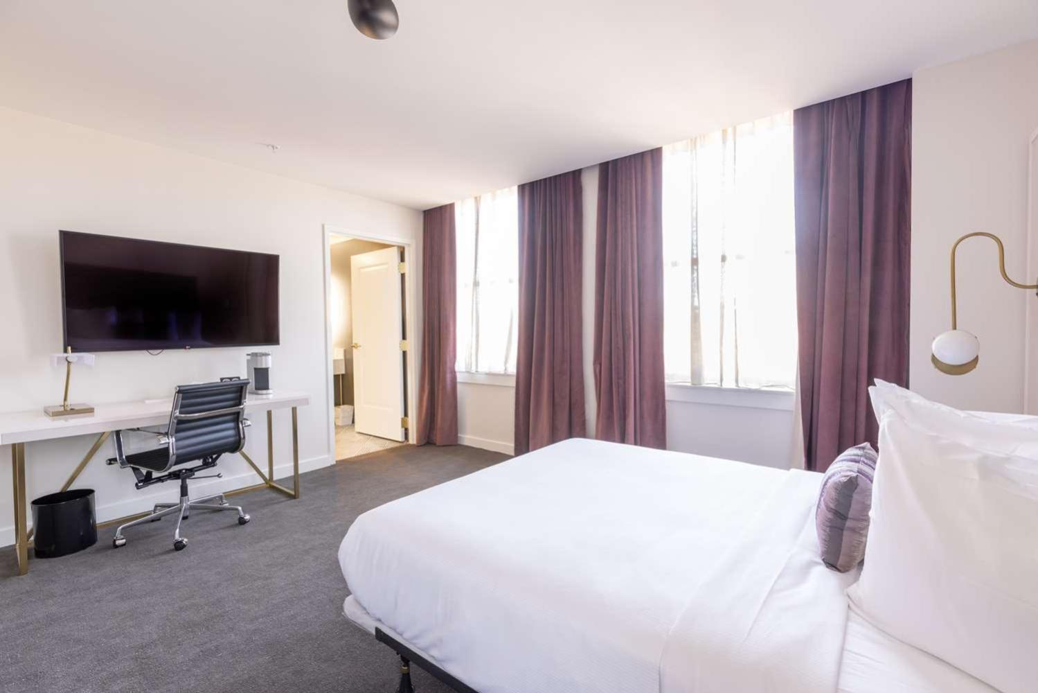 Queen Room - Photo 6