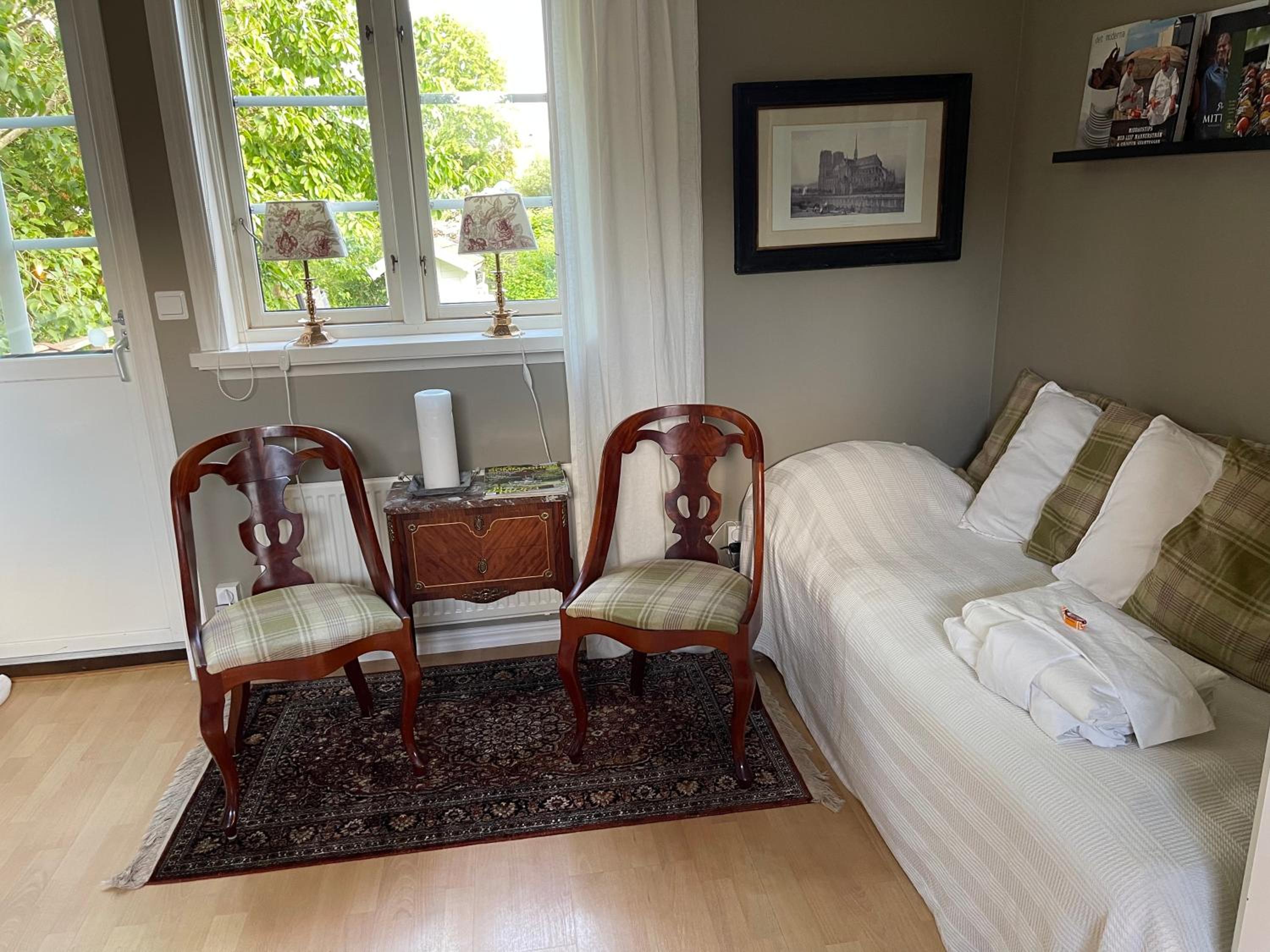 Villa - Photo 1