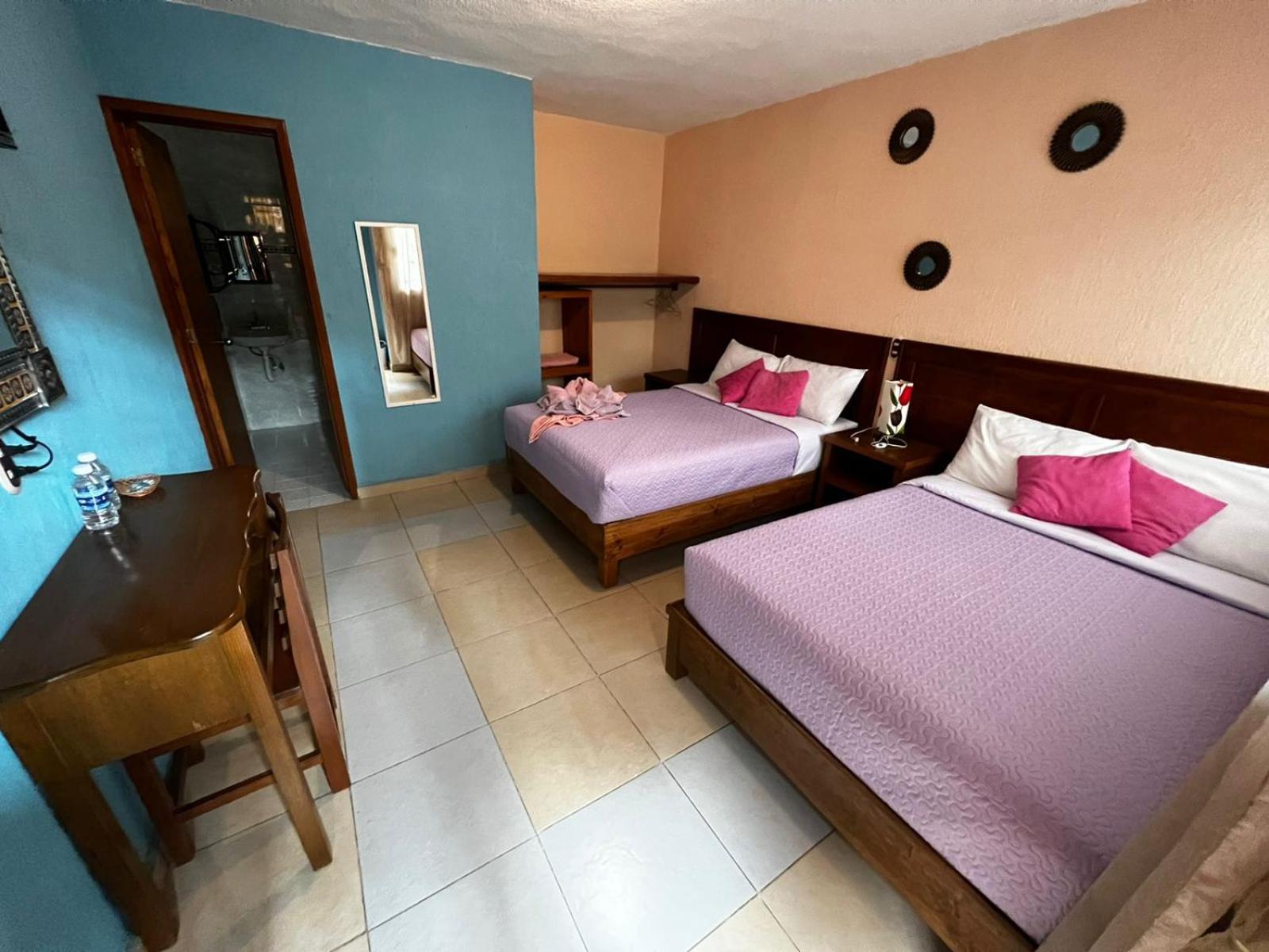 Double Room with Two Double Beds photo 1
