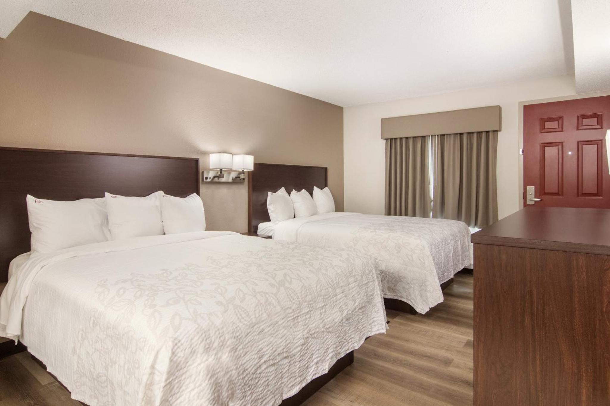 Deluxe Room with Two Queen Beds Smoke Free - Photo 1