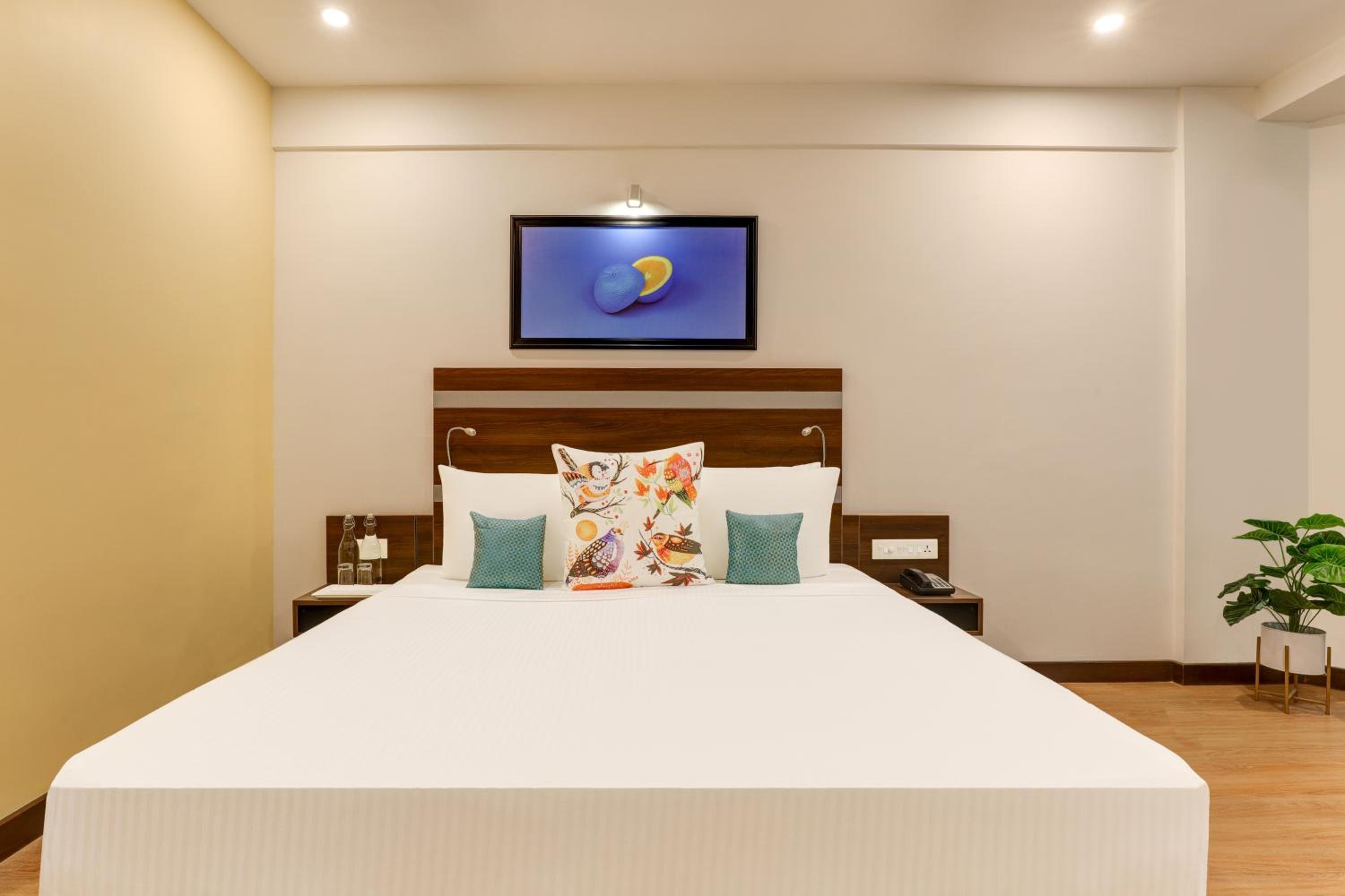 Studio Room (20% discount on SPA/Laundry) and Free Happy Hours and Room Upgrade subject to availability) photo 1