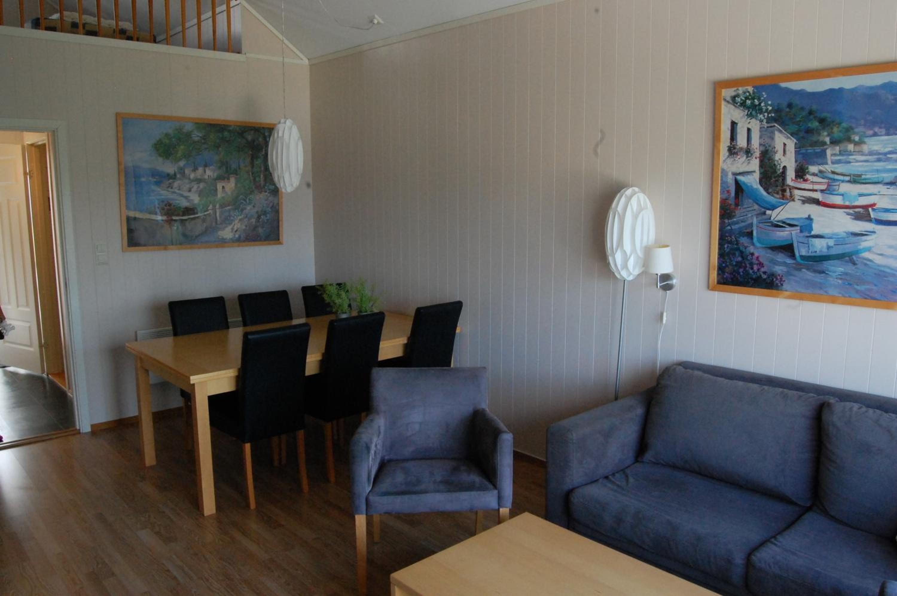 Two-Bedroom Apartment - Photo 9