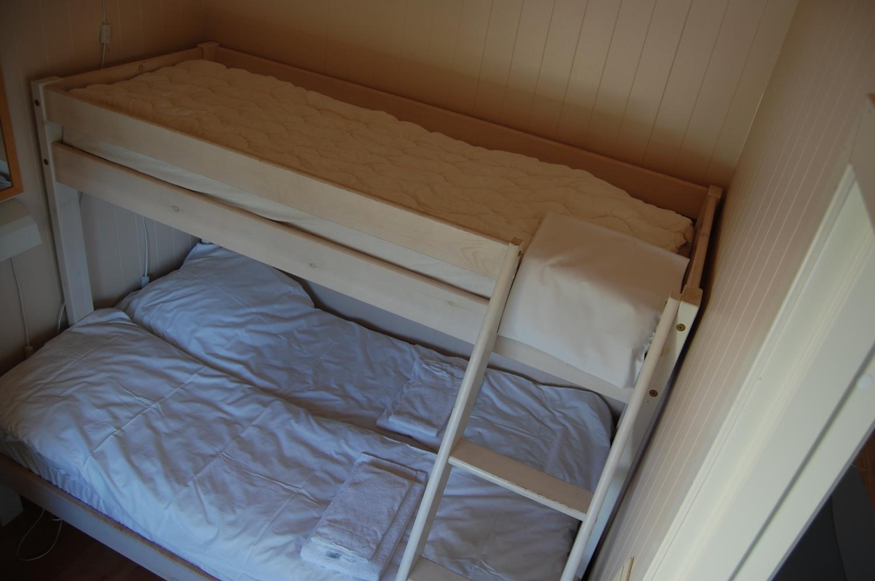 Two-Bedroom Apartment - Photo 12