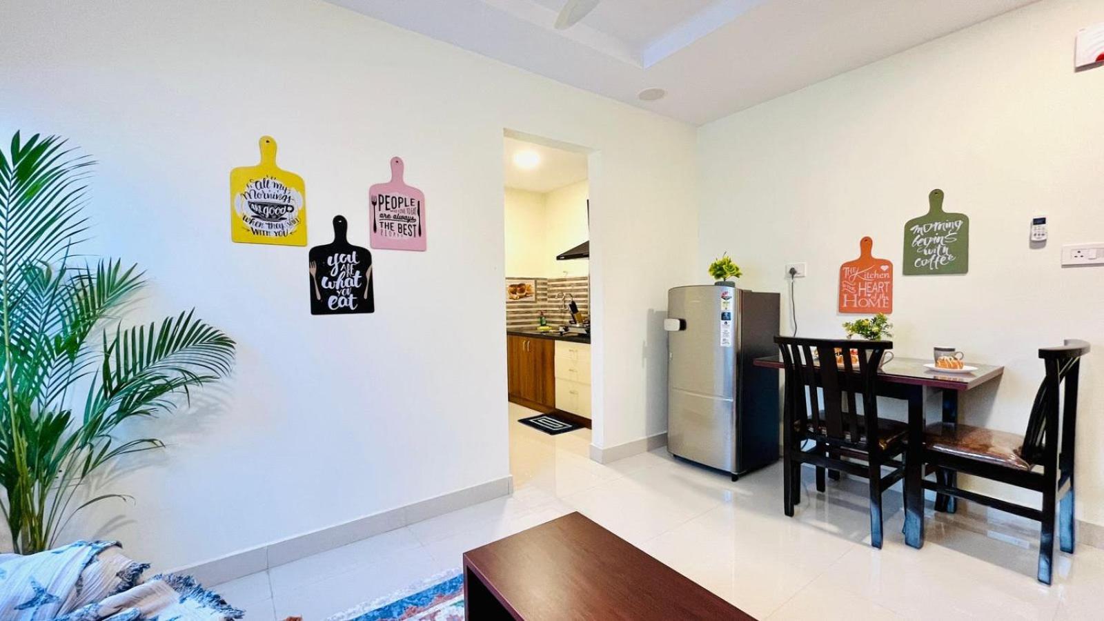Standard One Bedroom Apartment - Photo 2