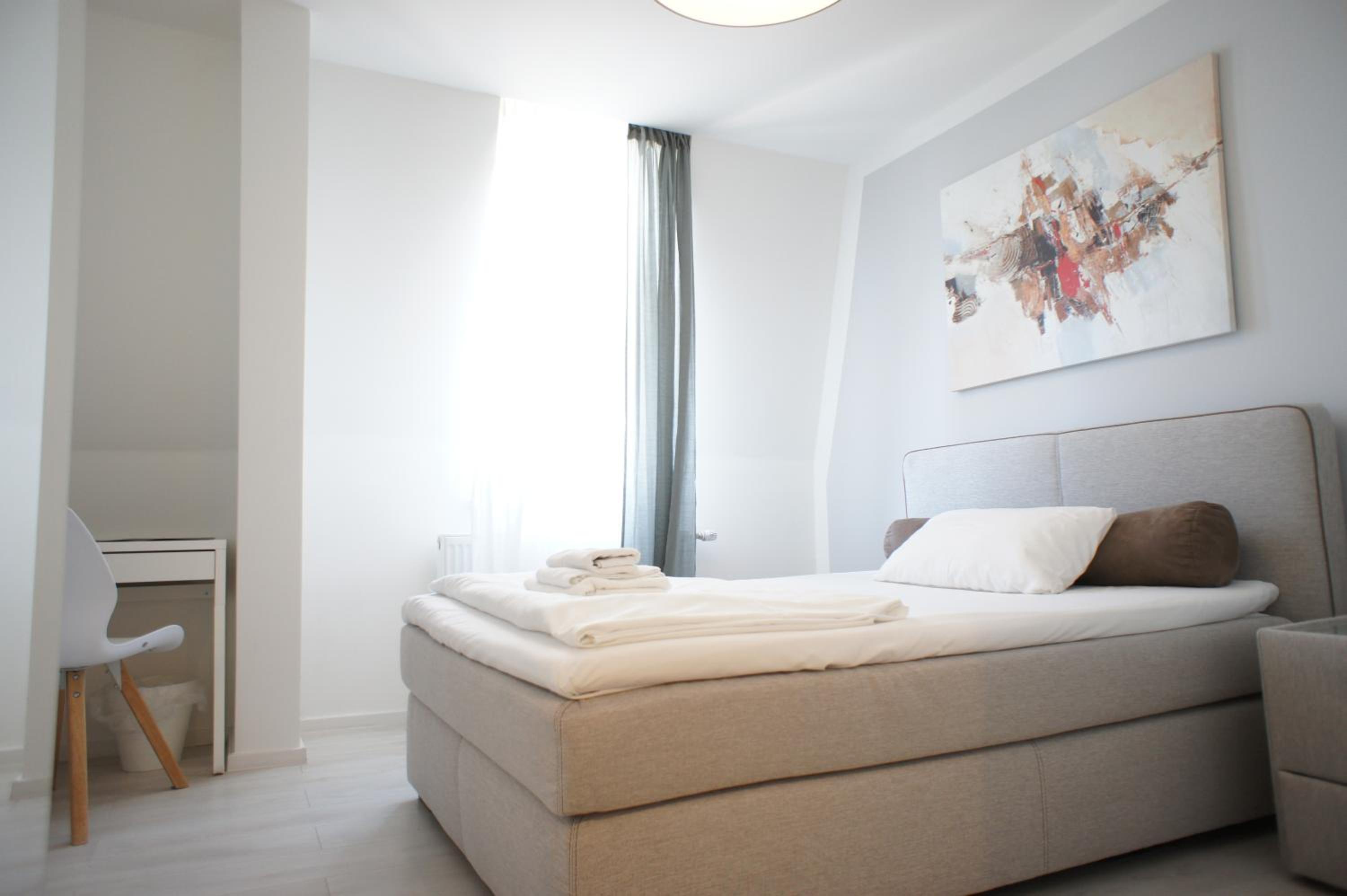 Economy Double Room photo 1