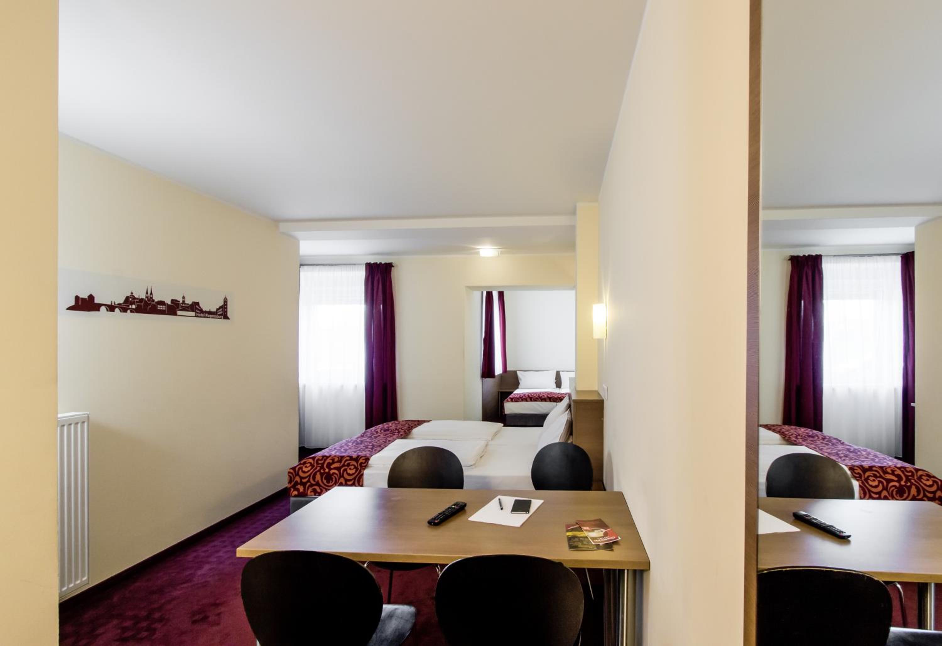 Quadruple Room - Photo 2