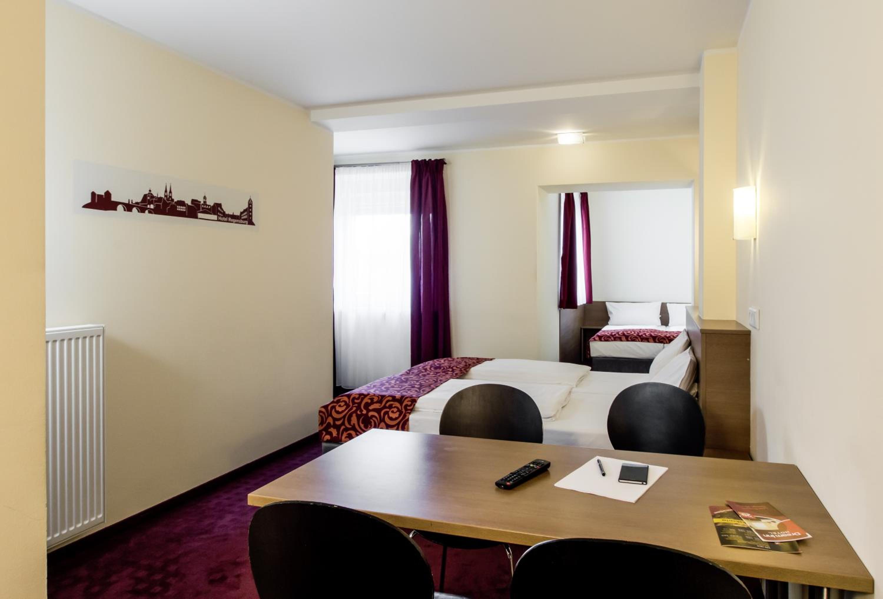 Quadruple Room - Photo 1
