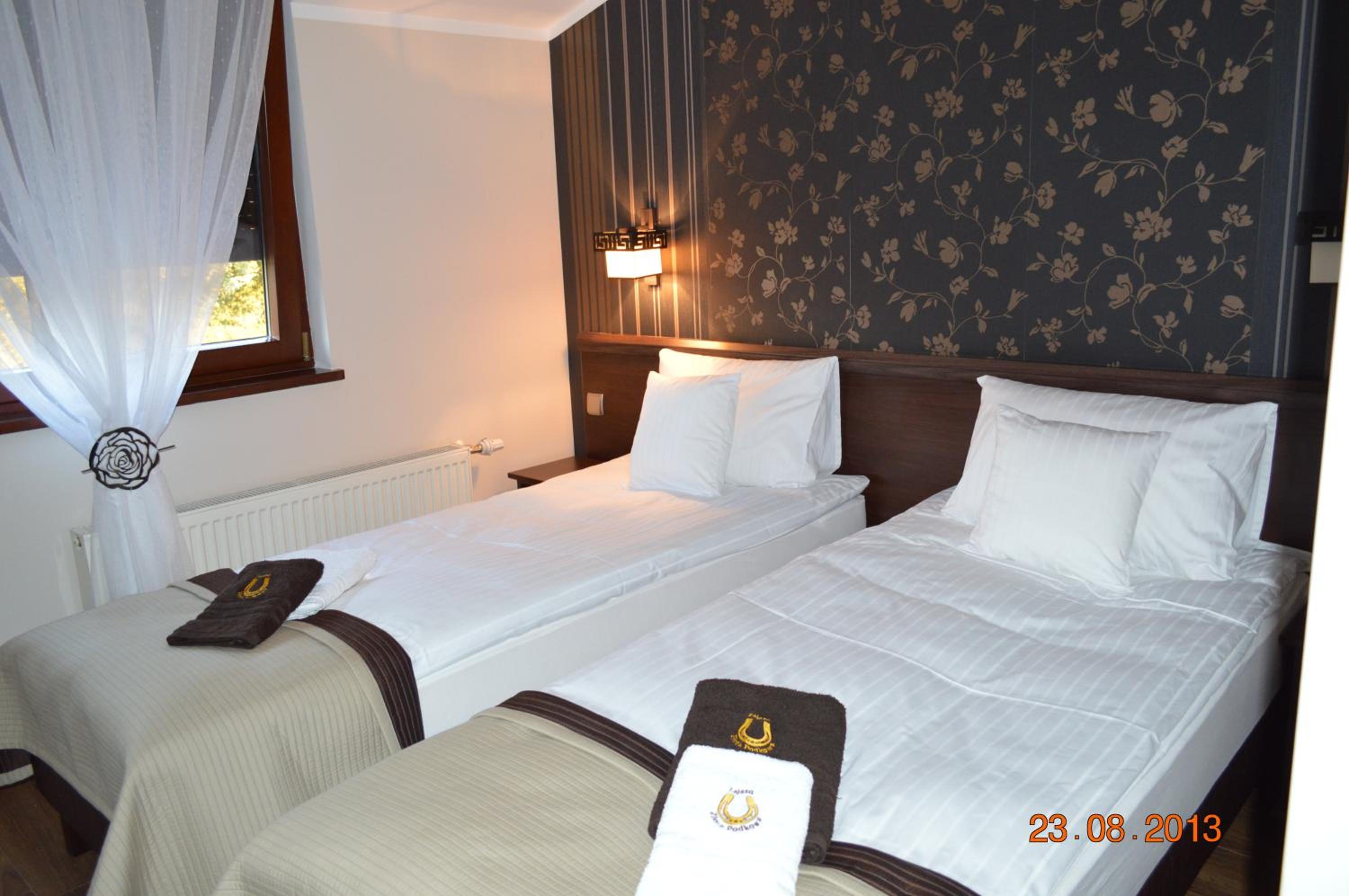 Double or Twin Room photo 2