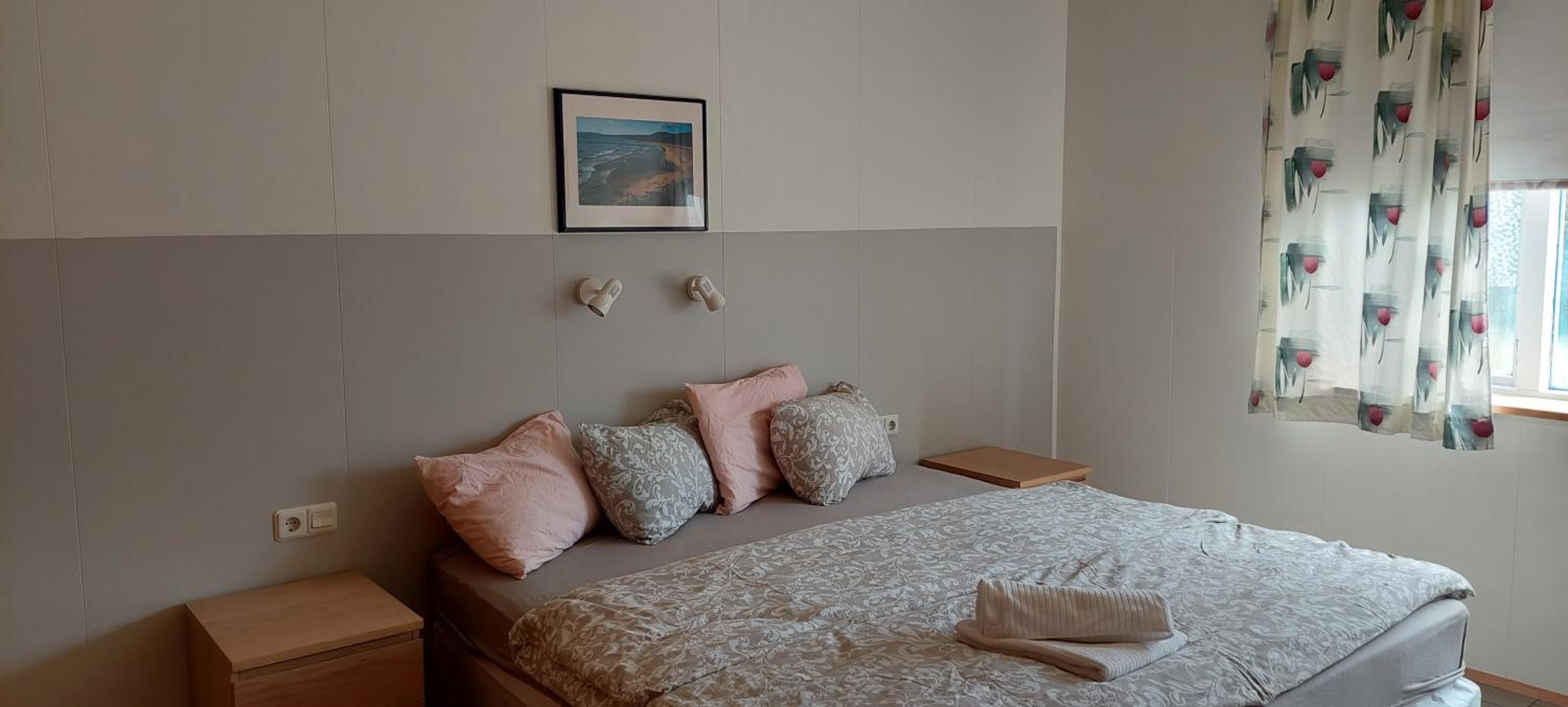 Three-Bedroom Apartment photo 1