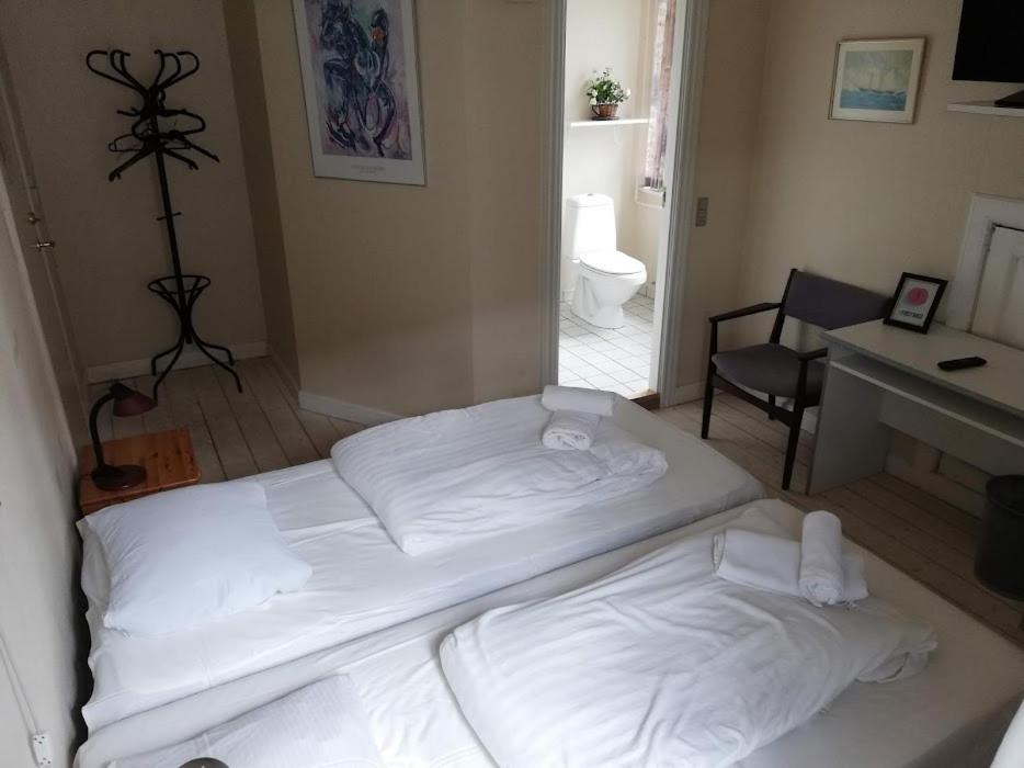 Double Room photo 3