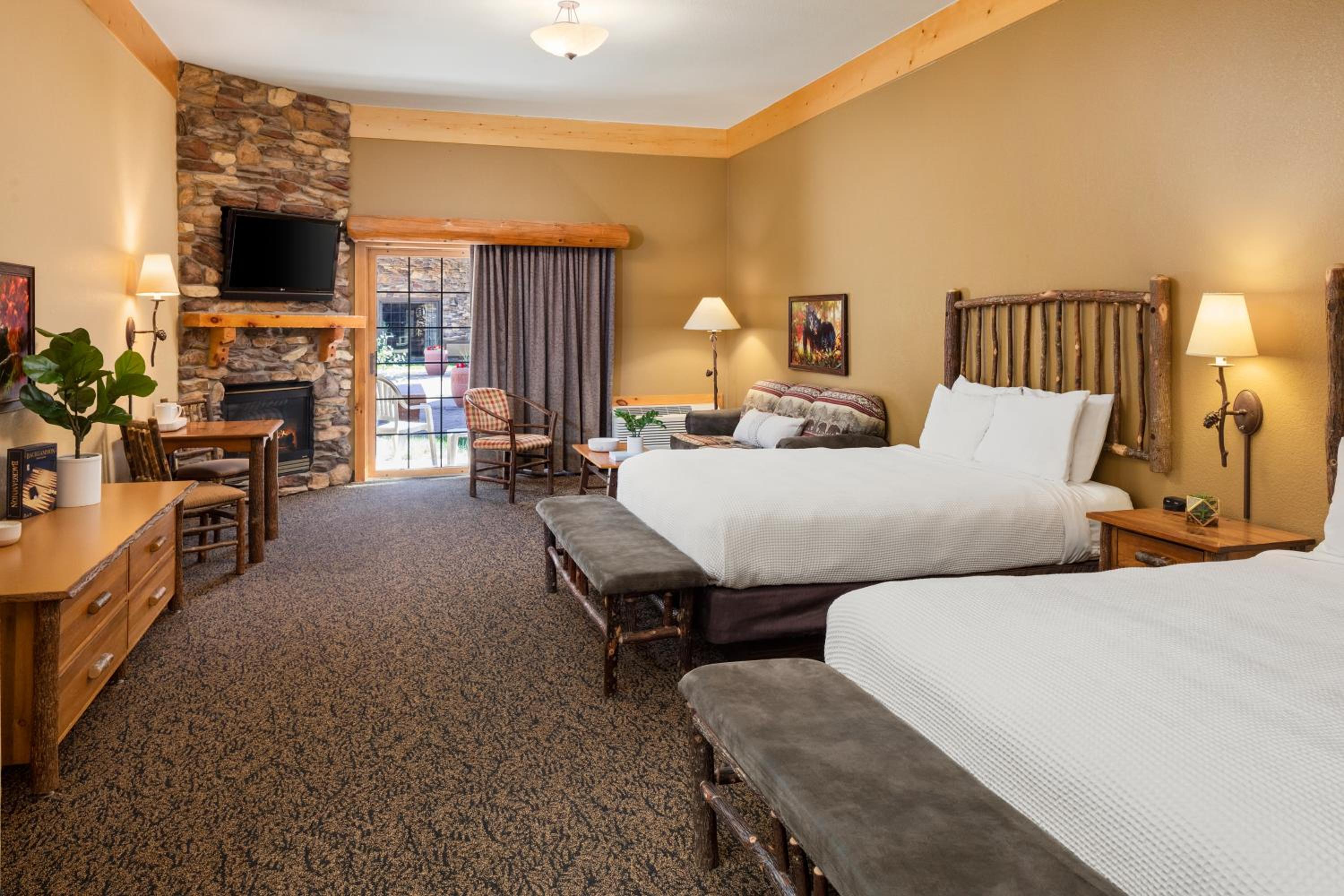 Queen Suite