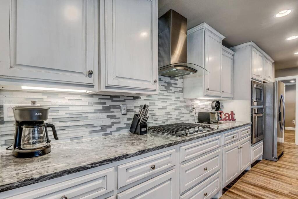 Three-Bedroom House - Photo 24