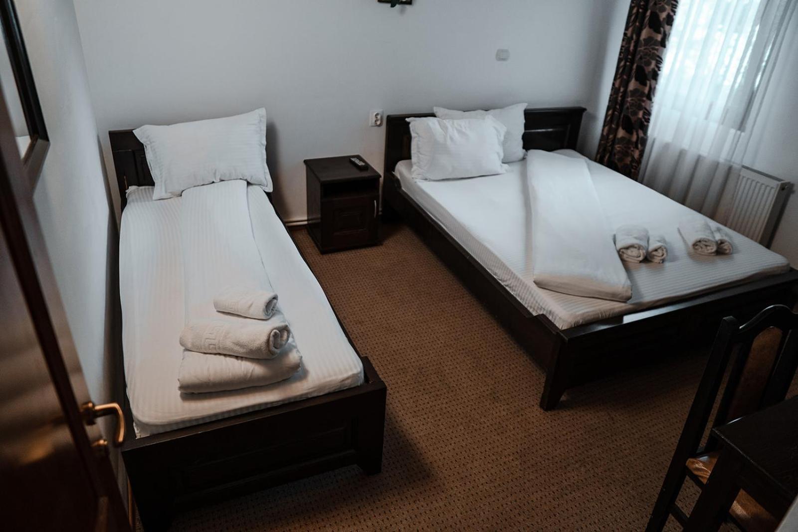 Comfort Triple Room with Shower - Photo 6